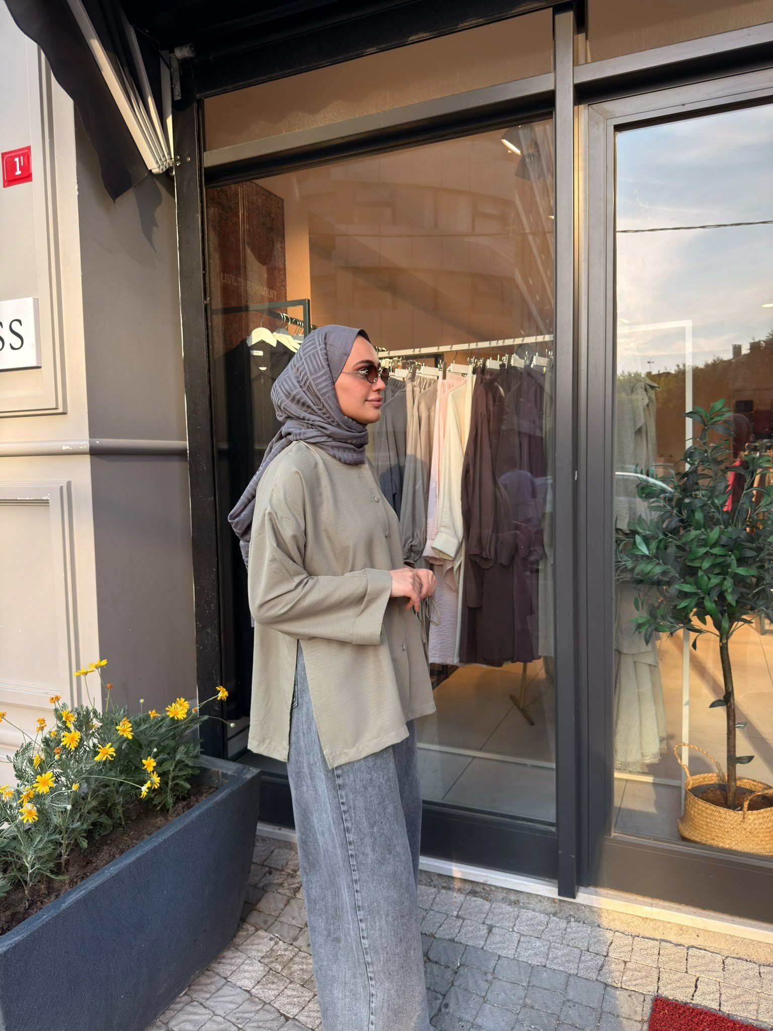 Duble Kol Yırtmaçlı Gömlek Haki