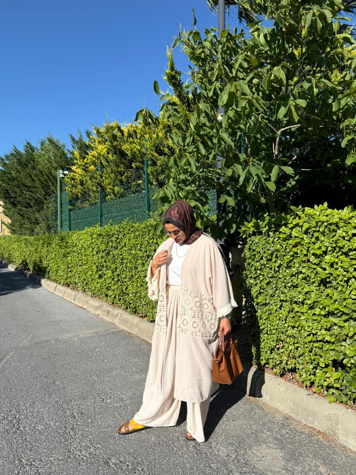 Güpürlü Kimono Takım Bej