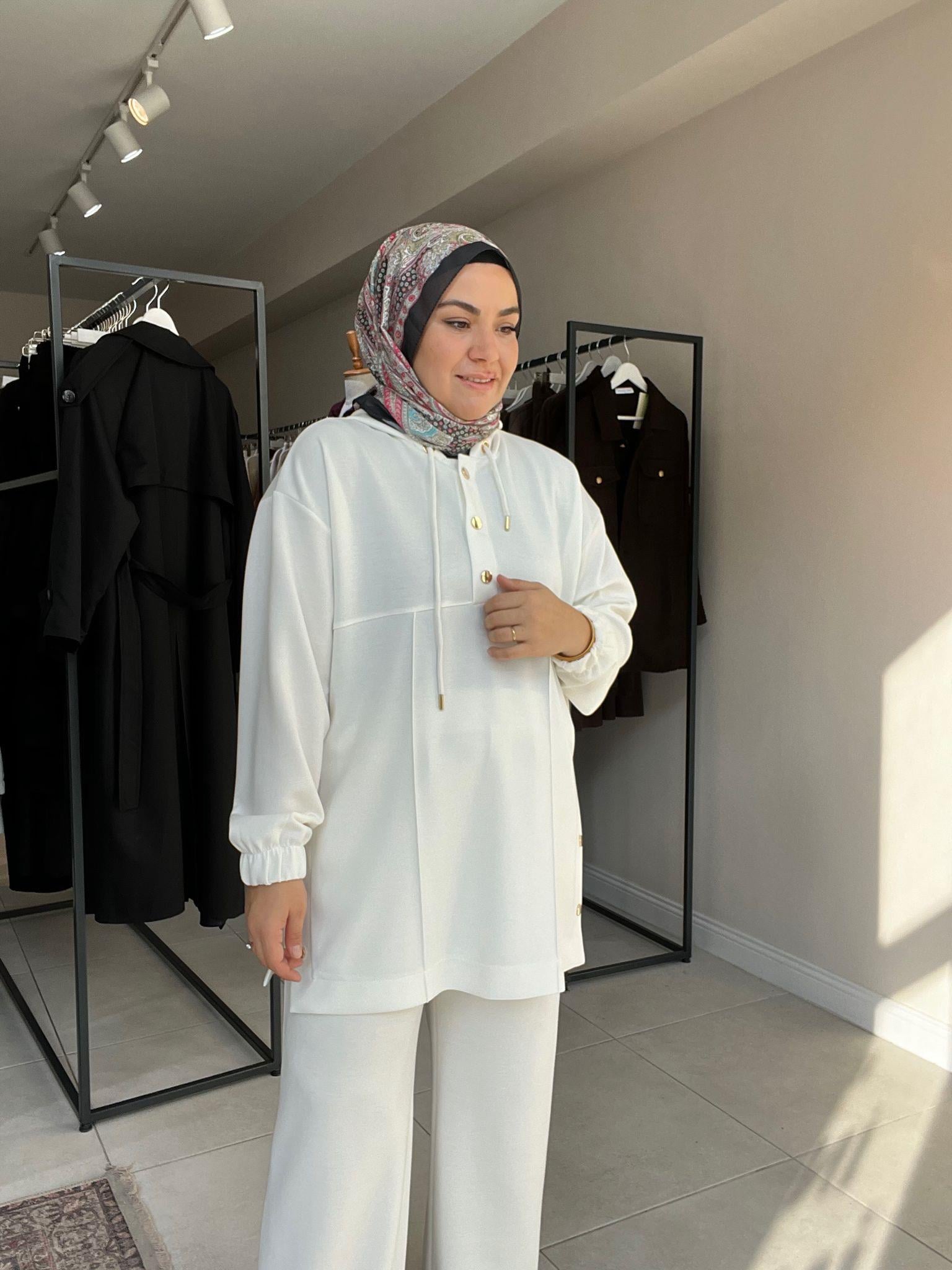 Yandan Çıtçıtlı Oysho Takım