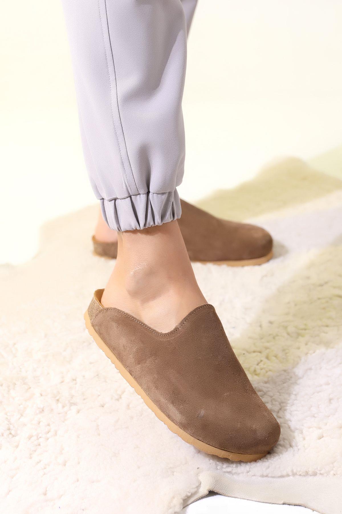 ROMA HAKİKİ DERİ ORTOPEDİK MANTAR TABAN UNISEX TERLİK