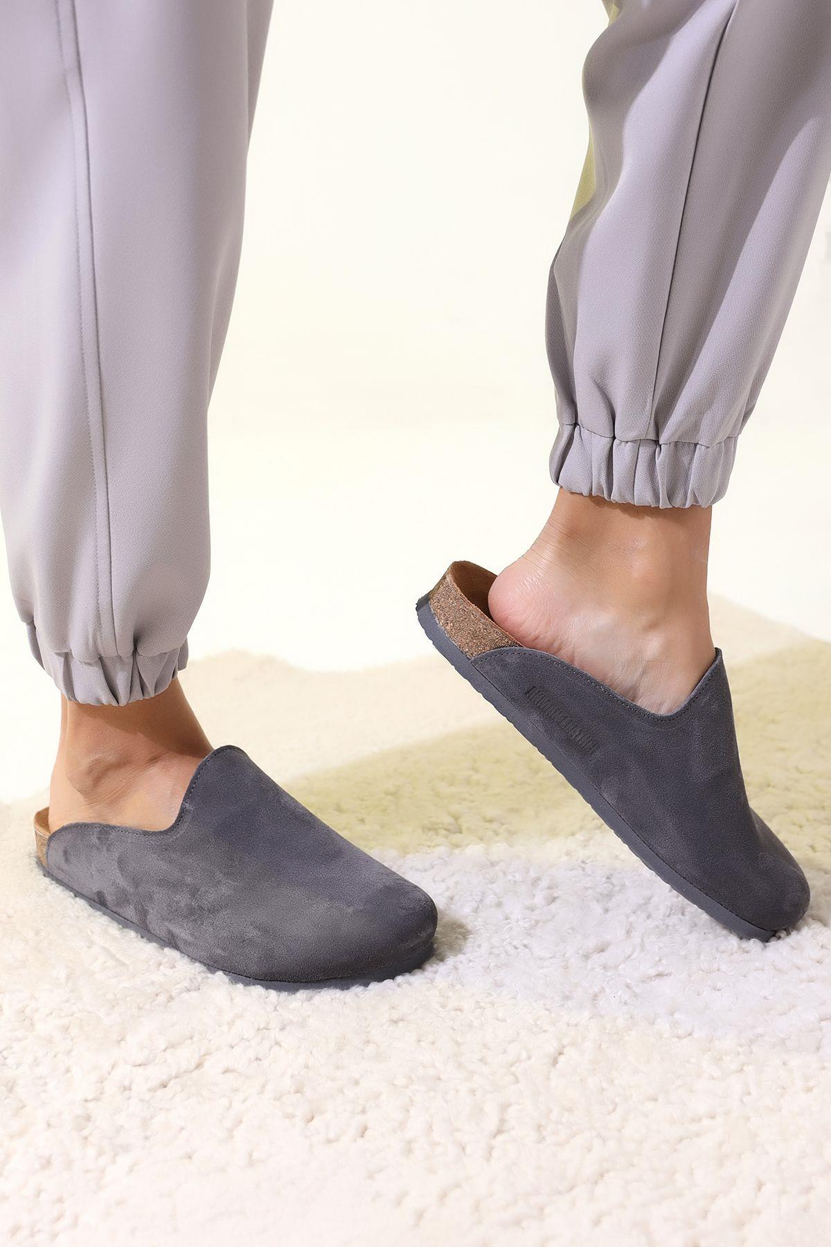 ROMA HAKİKİ DERİ ORTOPEDİK MANTAR TABAN UNISEX TERLİK