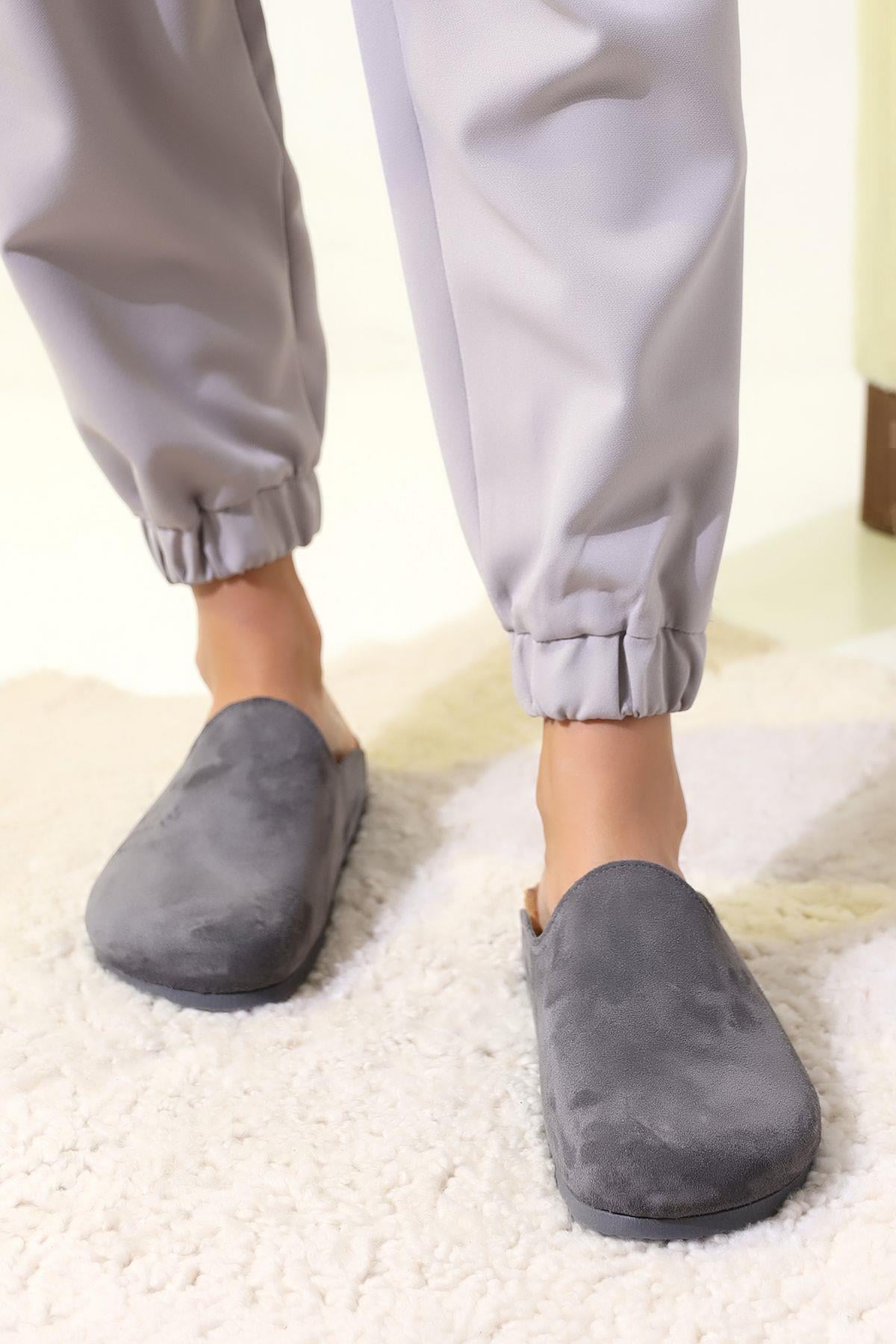 ROMA HAKİKİ DERİ ORTOPEDİK MANTAR TABAN UNISEX TERLİK