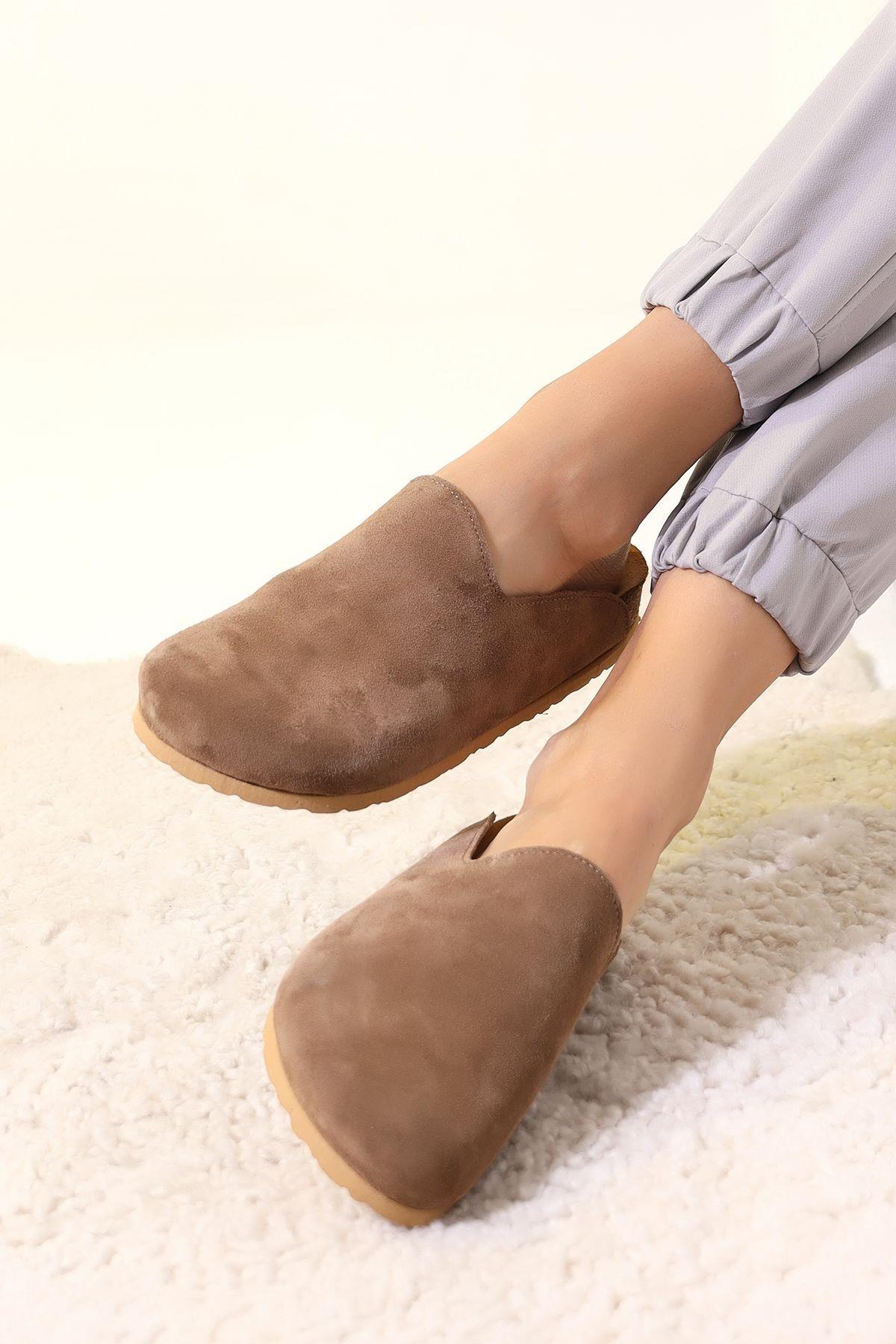 ROMA HAKİKİ DERİ ORTOPEDİK MANTAR TABAN UNISEX TERLİK
