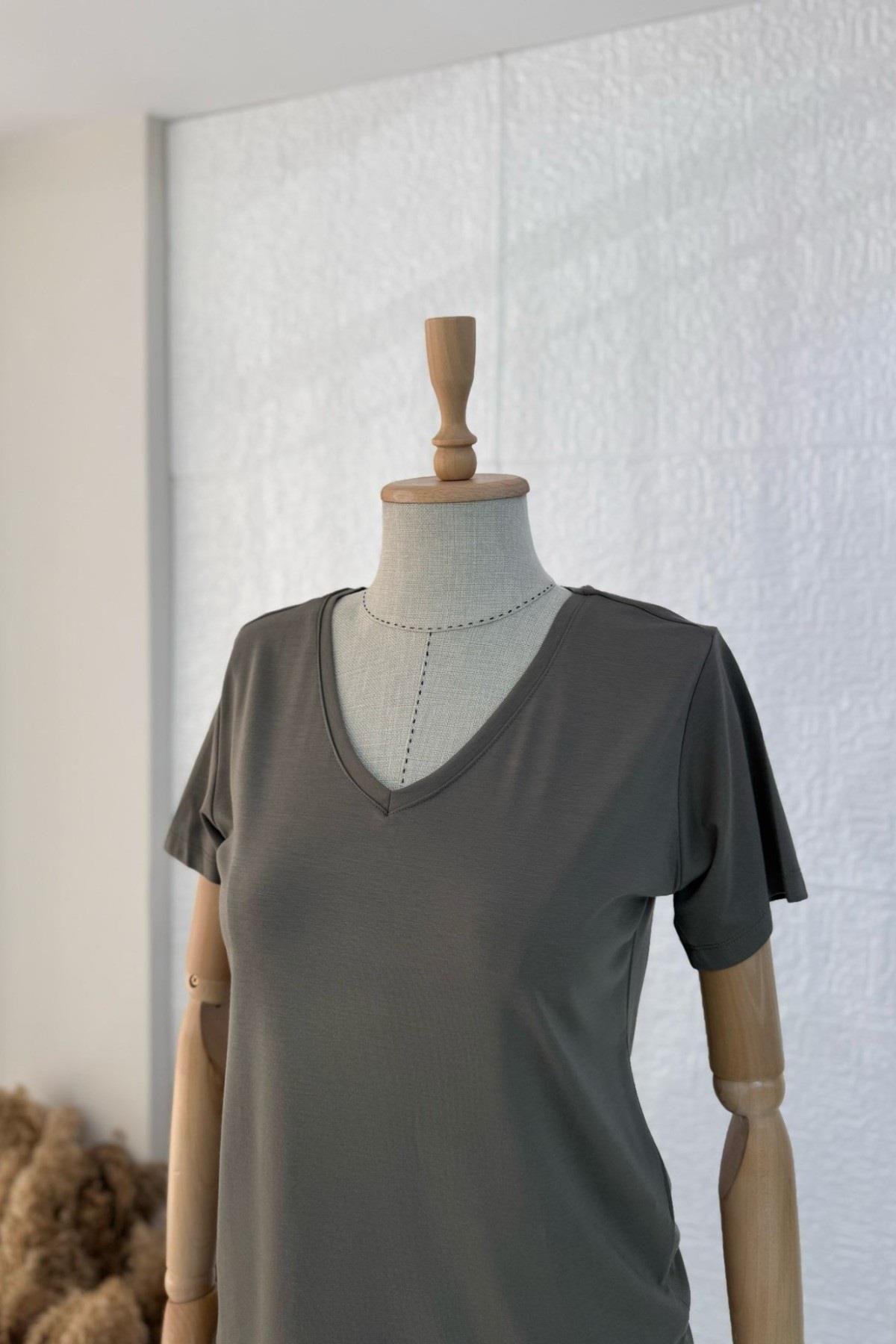 Bebe Marka V Yaka Modal Kumaş Basic T-shirt 29113