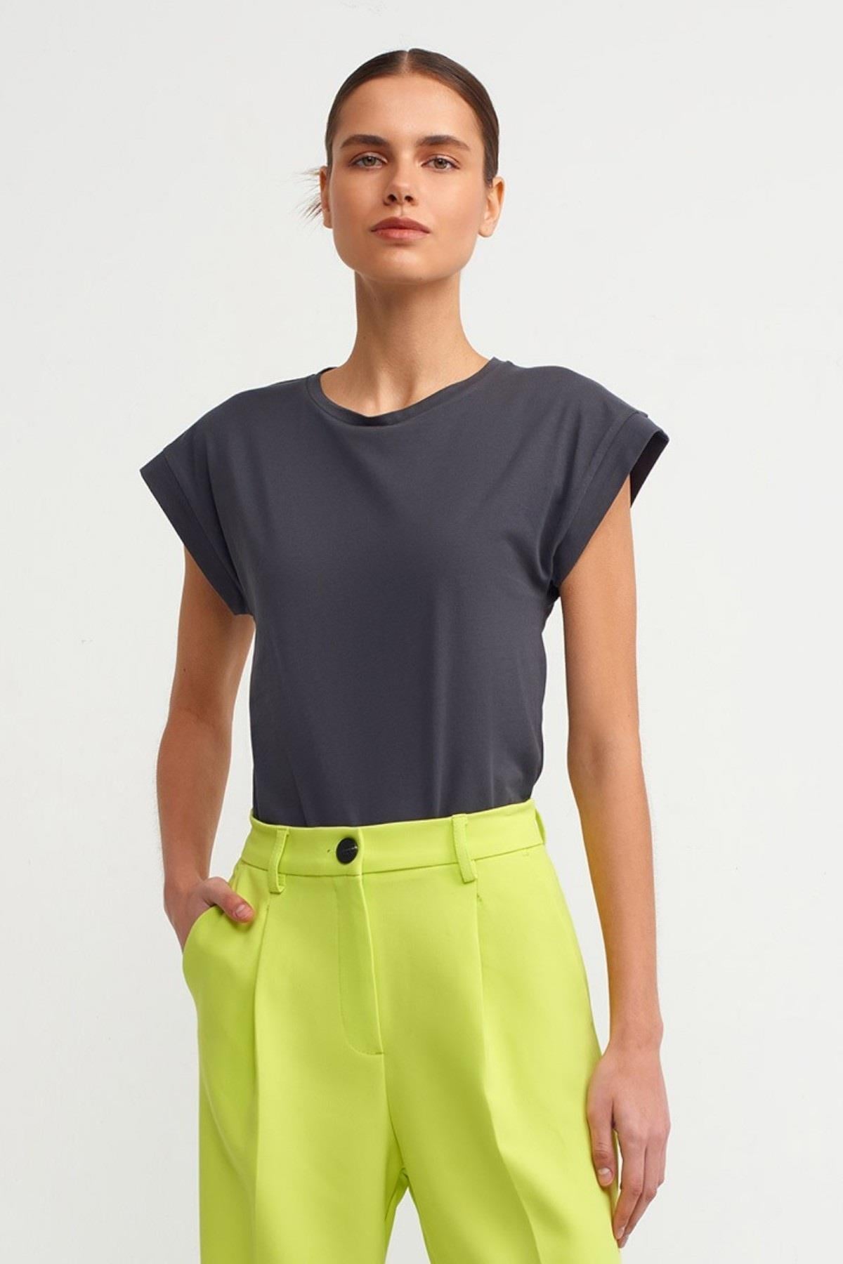 Dilvin %100 Pamuk Bisiklet Yaka Basic T-shirt 3504