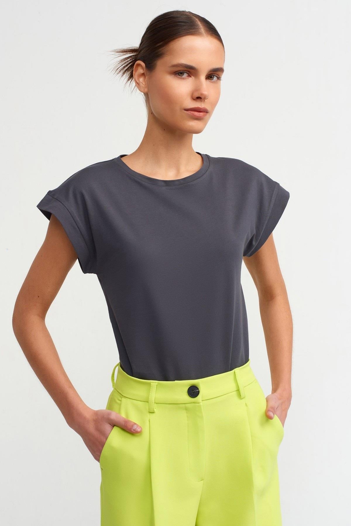 Dilvin %100 Pamuk Bisiklet Yaka Basic T-shirt 3504