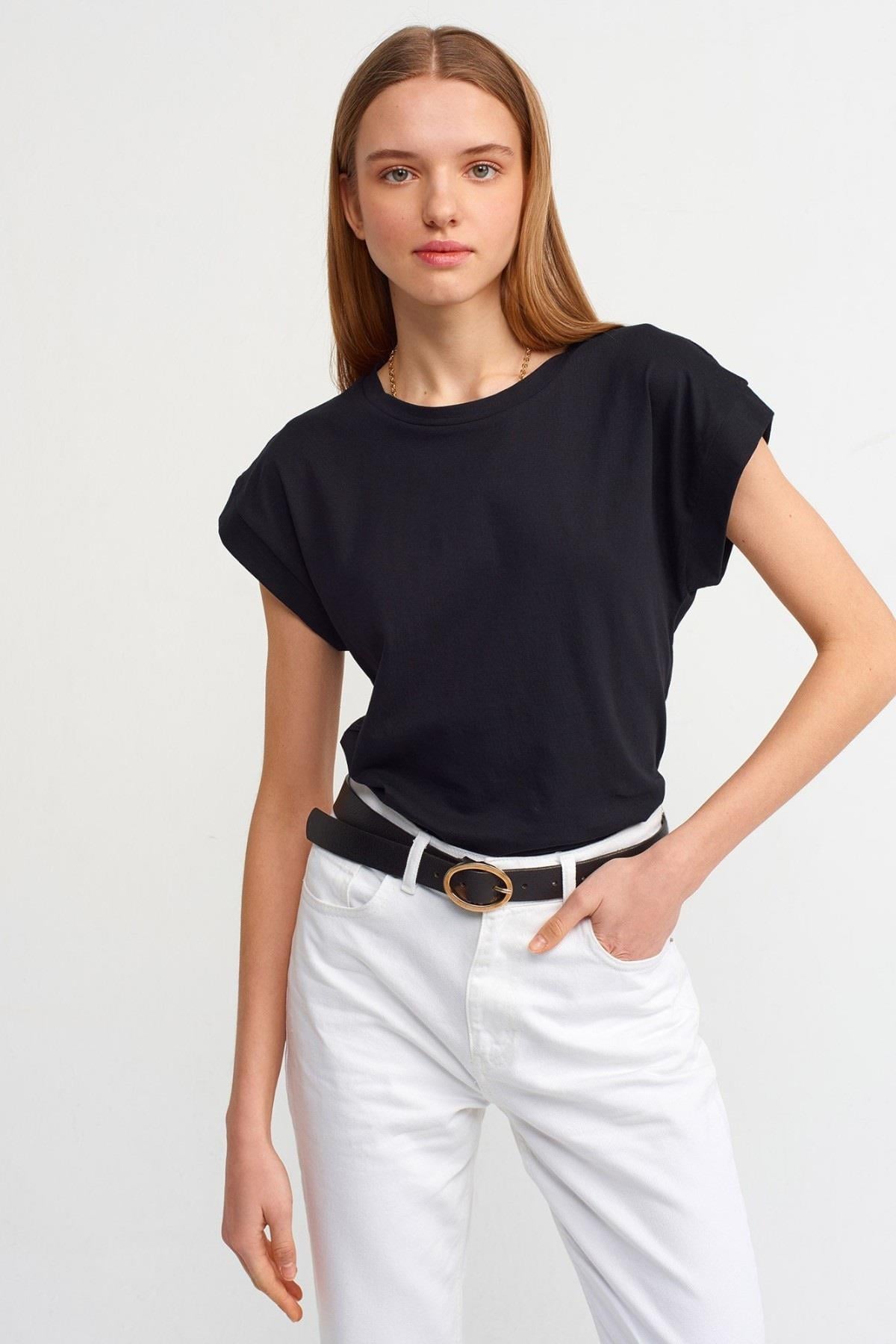 Dilvin %100 Pamuk Bisiklet Yaka Basic T-shirt 3504