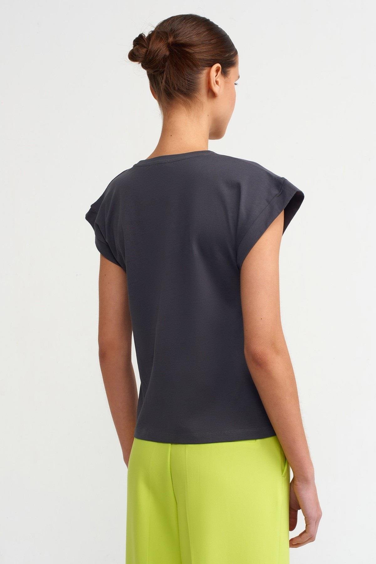Dilvin %100 Pamuk Bisiklet Yaka Basic T-shirt 3504