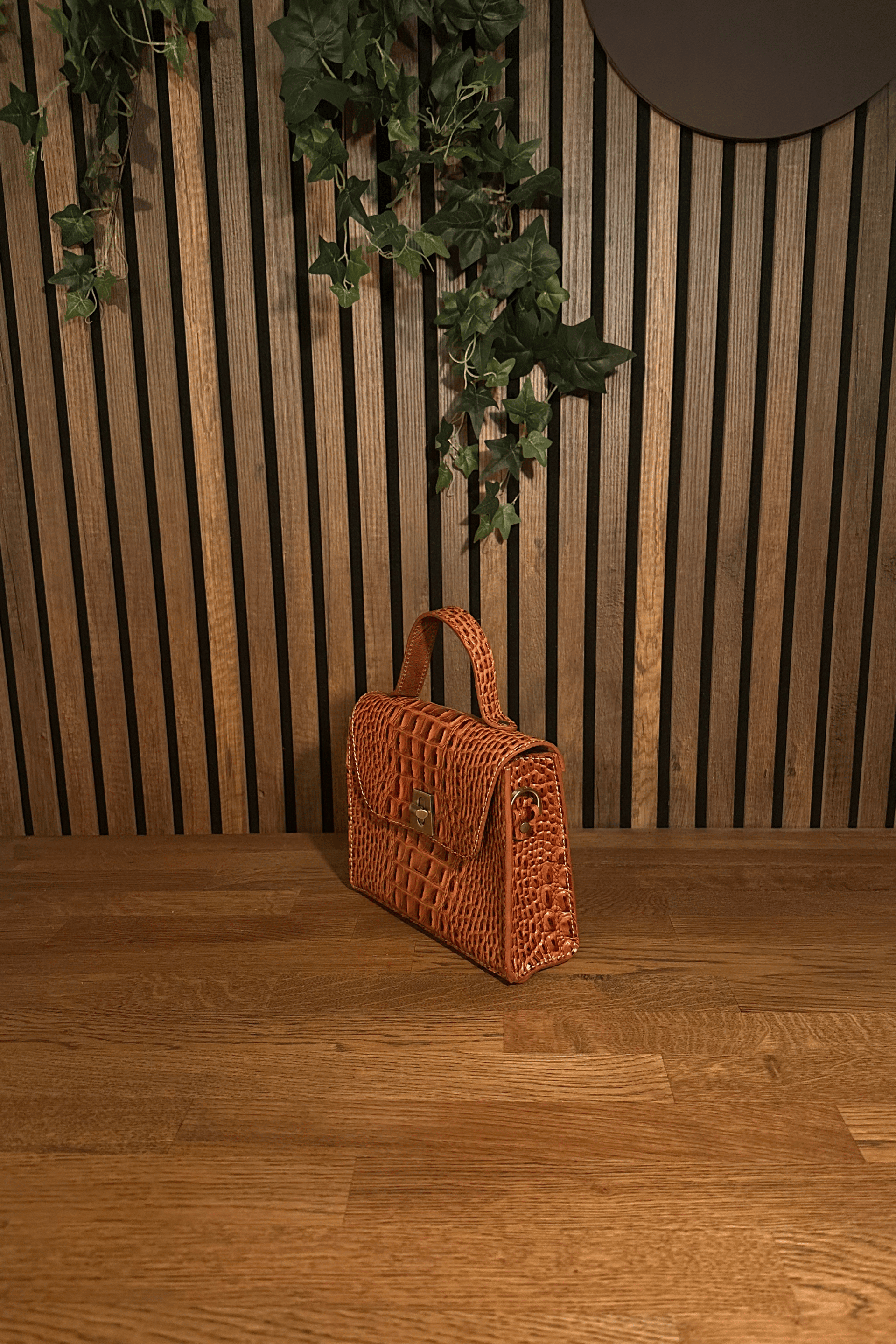 ATRİA CROCO DESENLİ KADIN ÇANTA