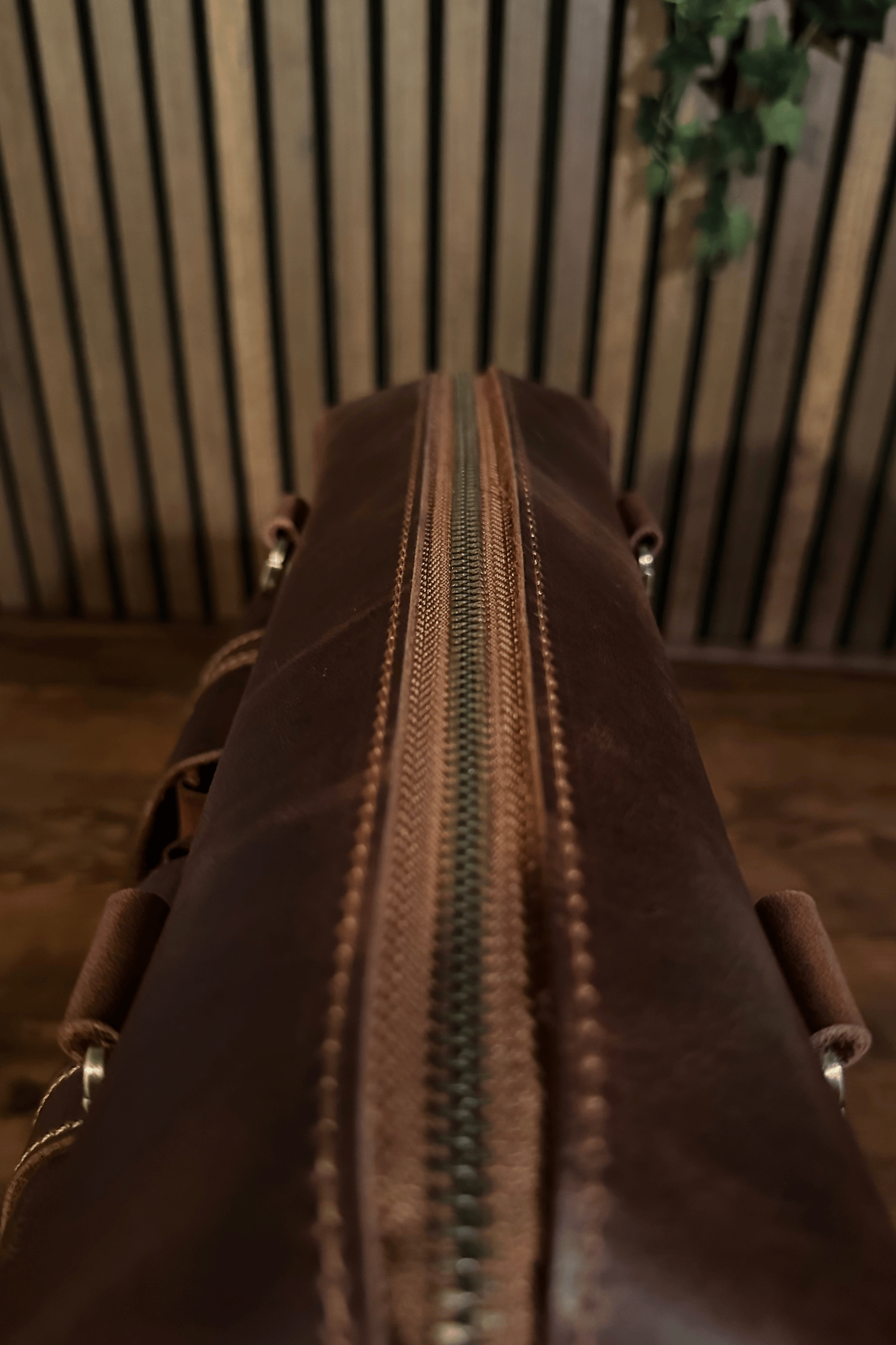 CAPELLA DERİ MESSENGER BAG