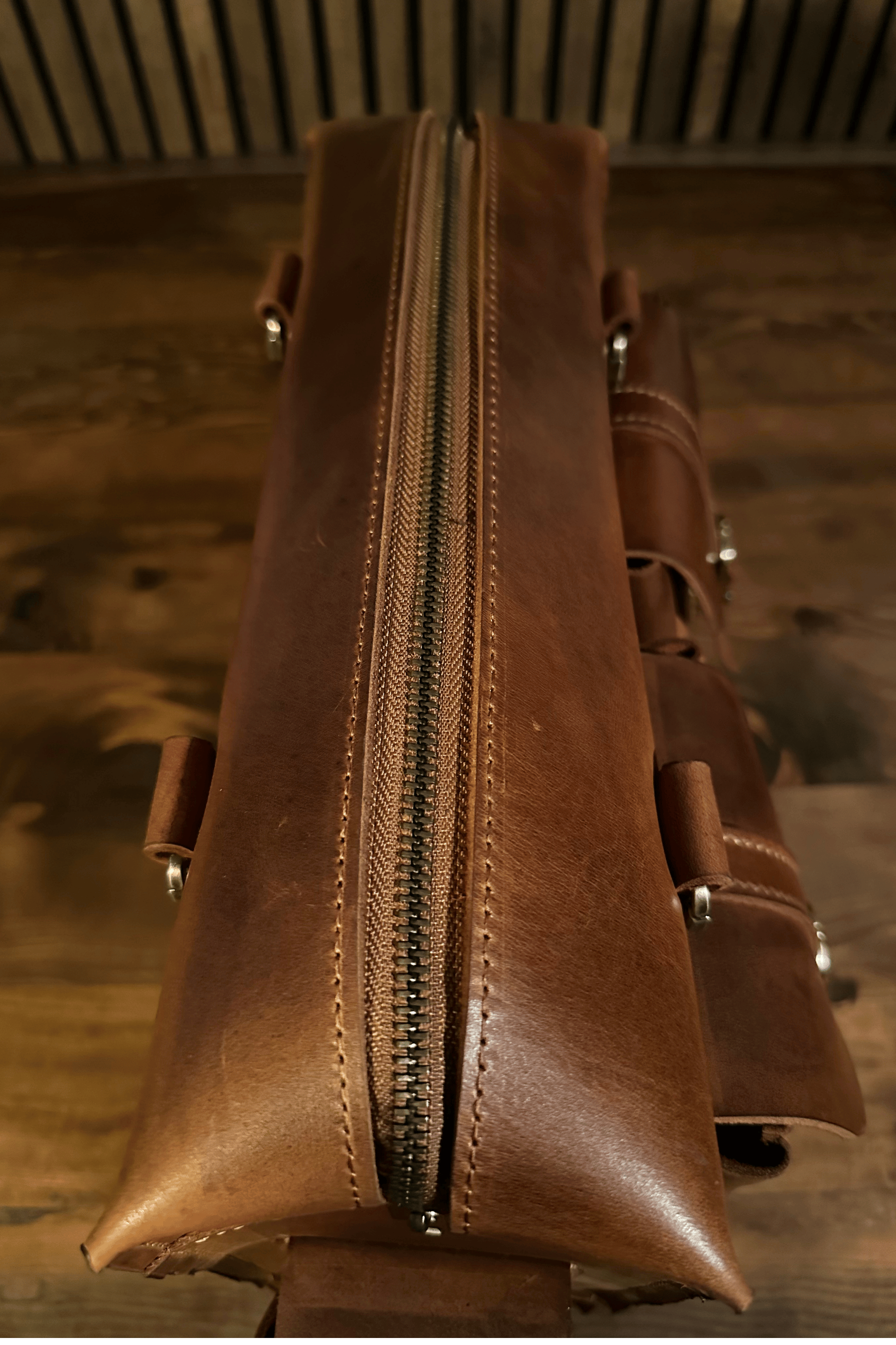 CAPELLA DERİ MESSENGER BAG