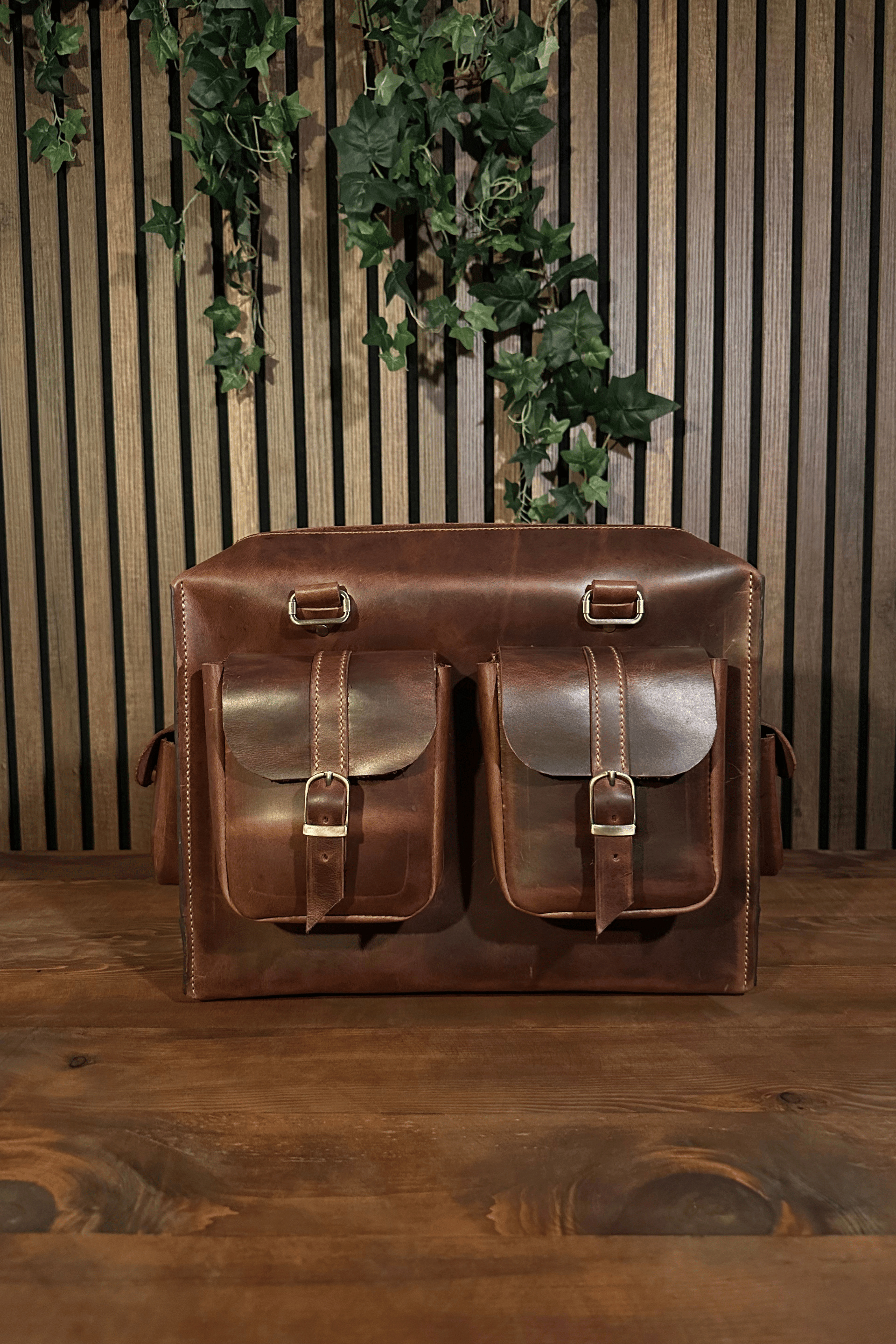 CAPELLA DERİ MESSENGER BAG