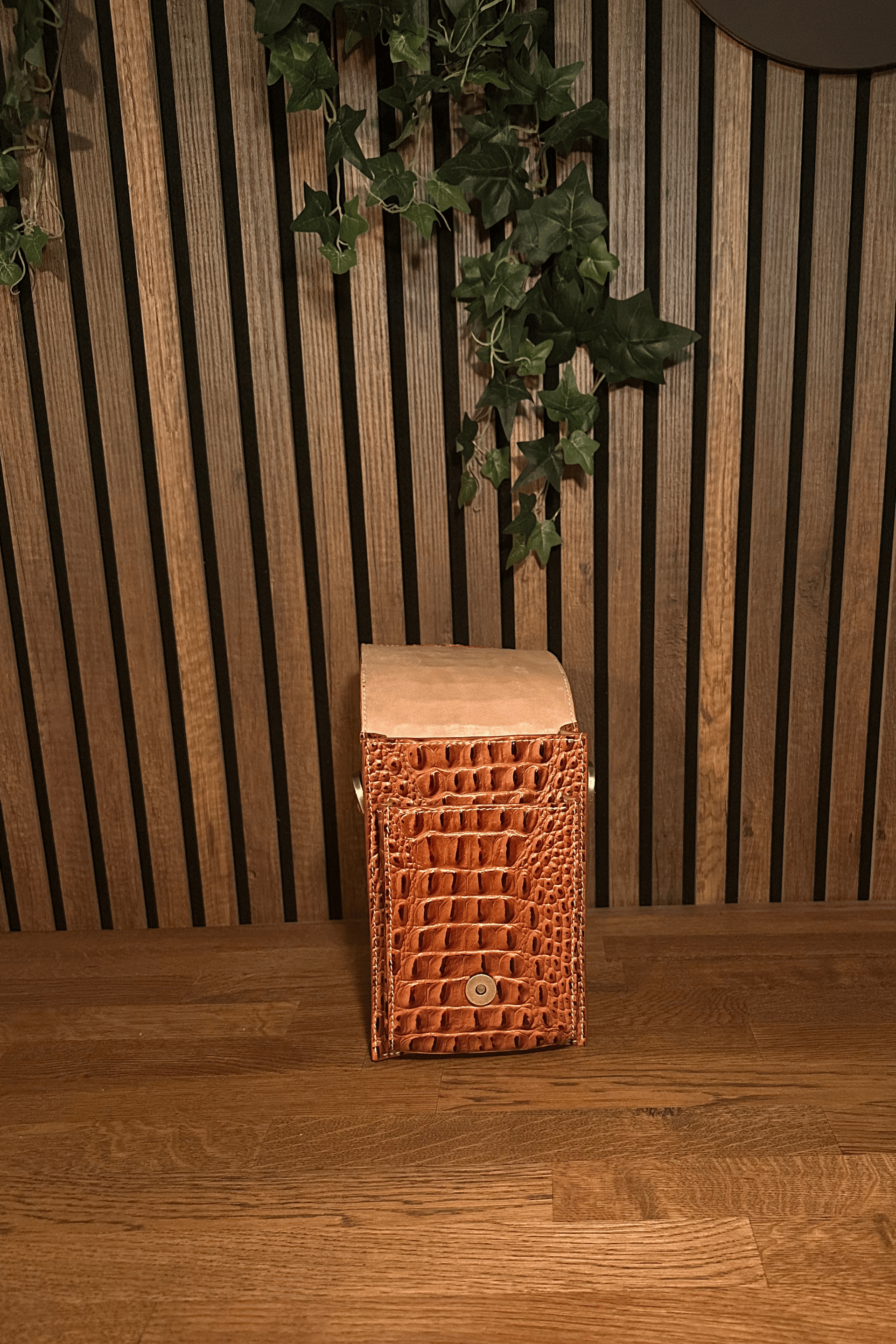 NASHİRA CROCO DESENLİ DERİ ÇANTA