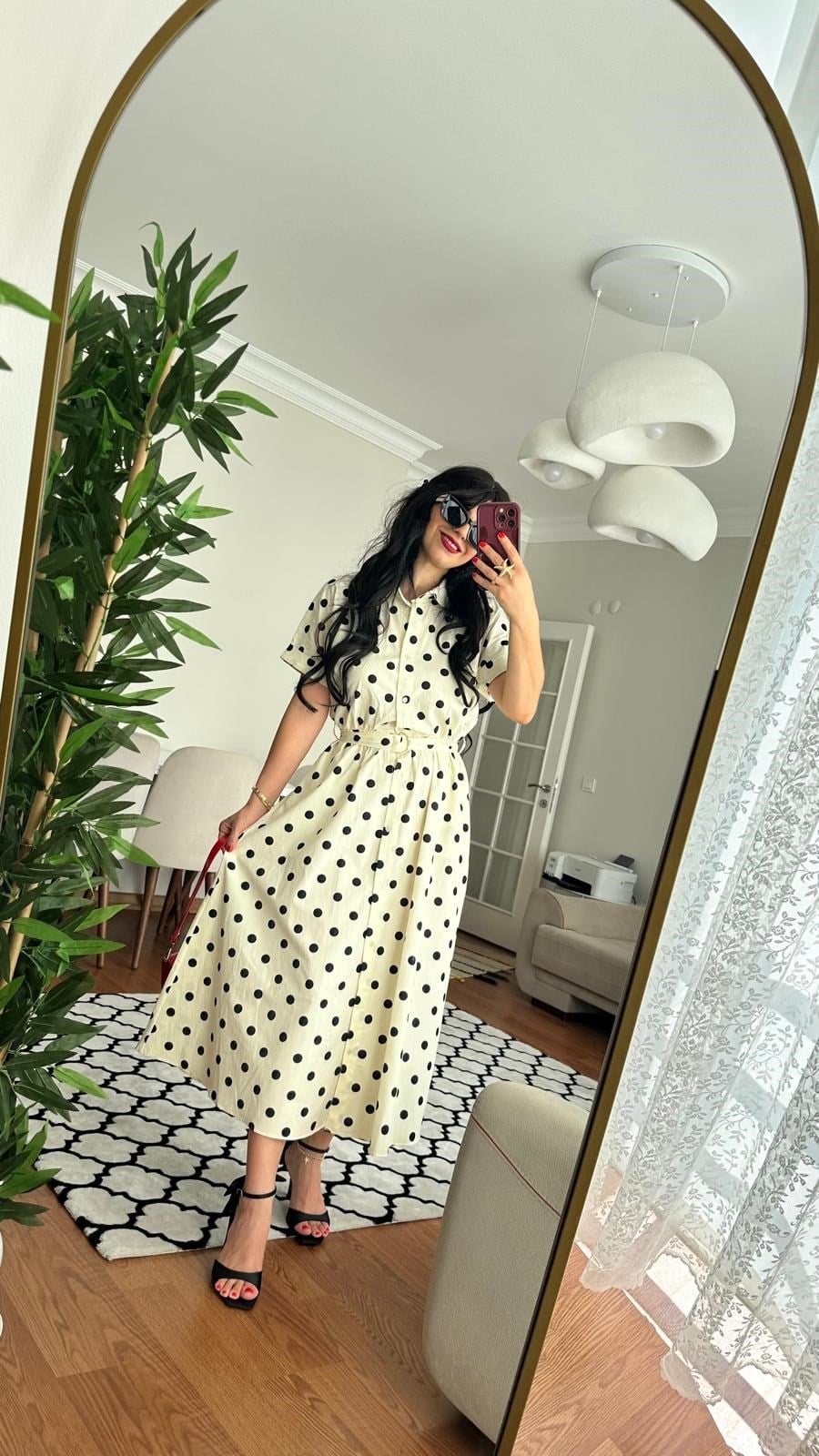  ELBİSE & TAKIMLARPuantiyeli Maxi Boy Kısa Kol Kendinden Kemerli Çok Şık ve Rahat Elbise 