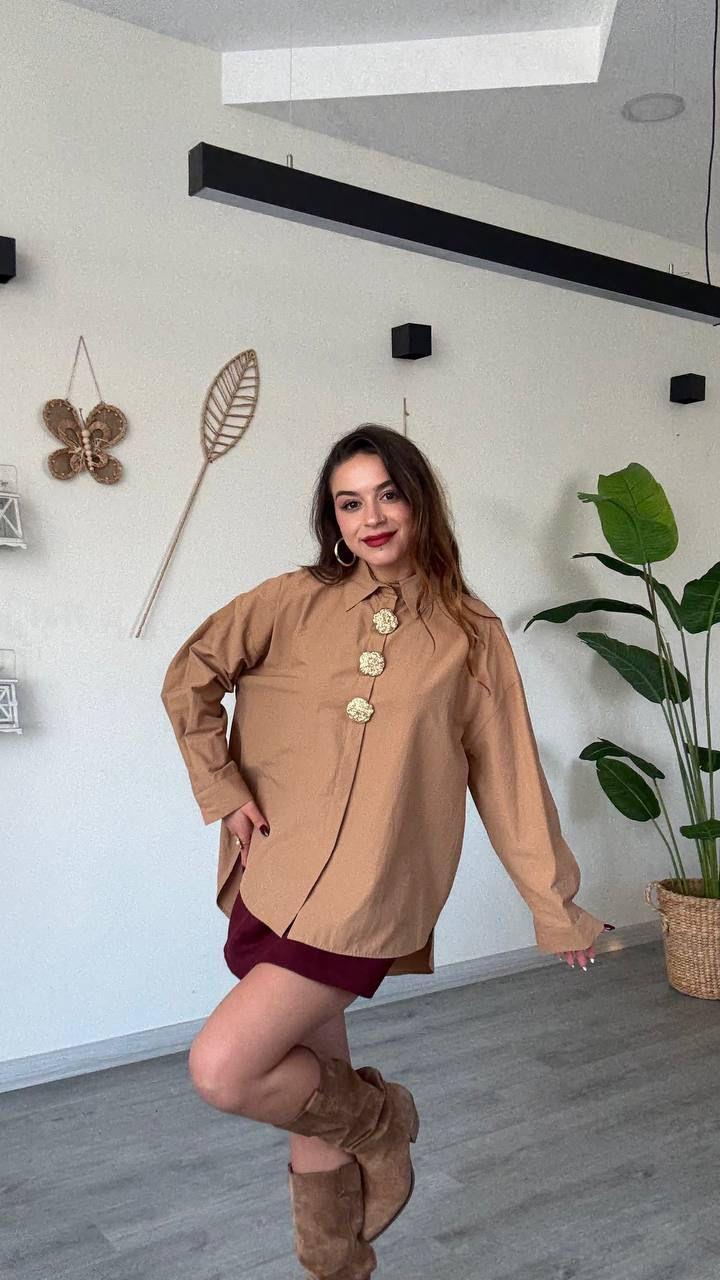 GÖMLEKKadın Özel Taş Düğmeli Kendinden Broşlu Premium Gömlek 
