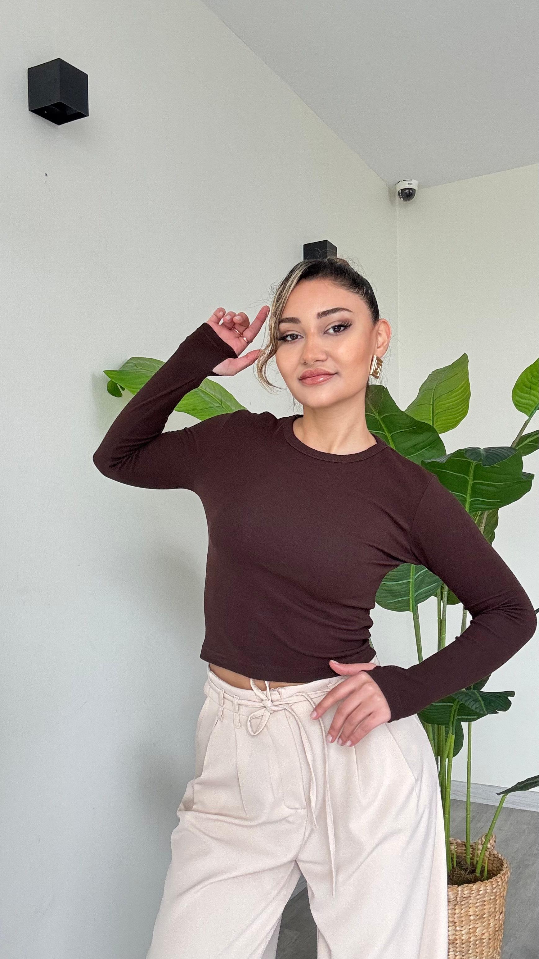 Kadın Kahverengi Parmak Detay Basic Likralı Bisiklet Yaka Premium Body