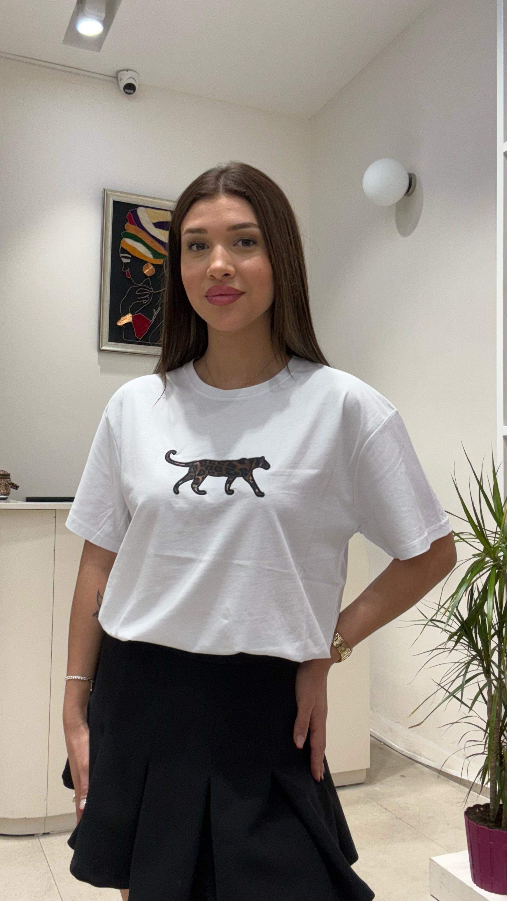 Kadın Leopar Hayvan Baskılı Oversize Salaş ve Rahat T-Shirt - BEYAZ