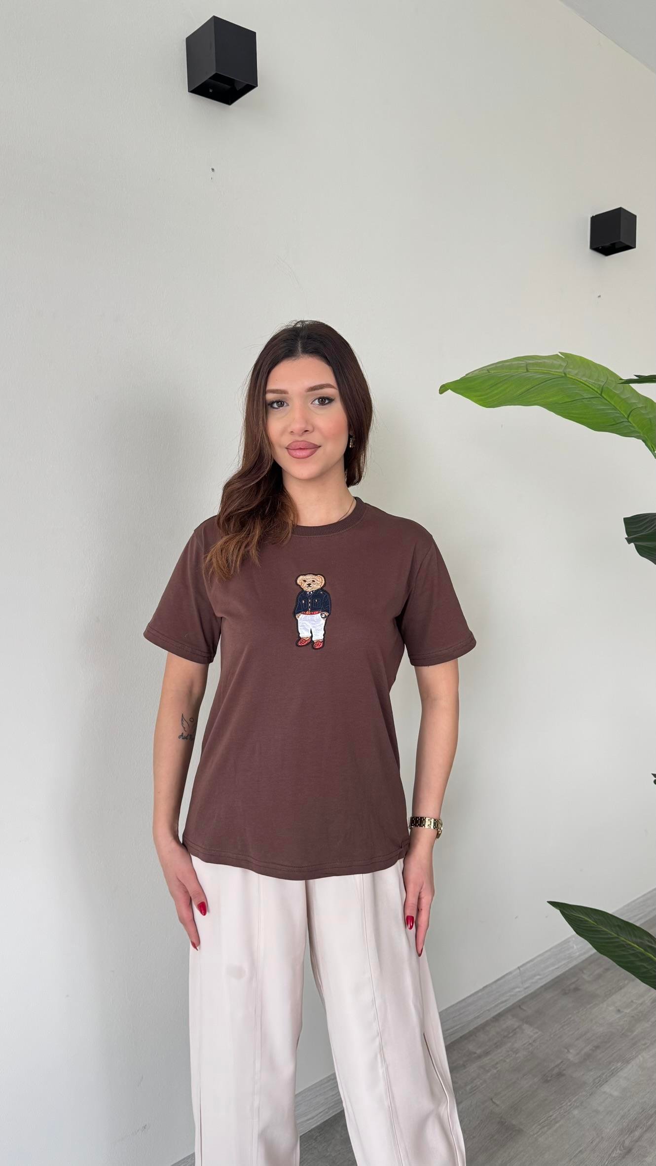 Kadın Teddy Bear Ayıcıklı Nakışlı Bisiklet Yaka Premium T-Shirt - KAHVERENGİ