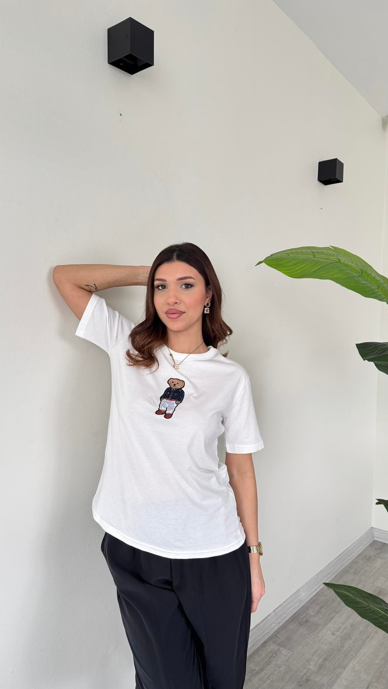 Kadın Teddy Bear Ayıcıklı Nakışlı Bisiklet Yaka Premium T-Shirt - BEYAZ
