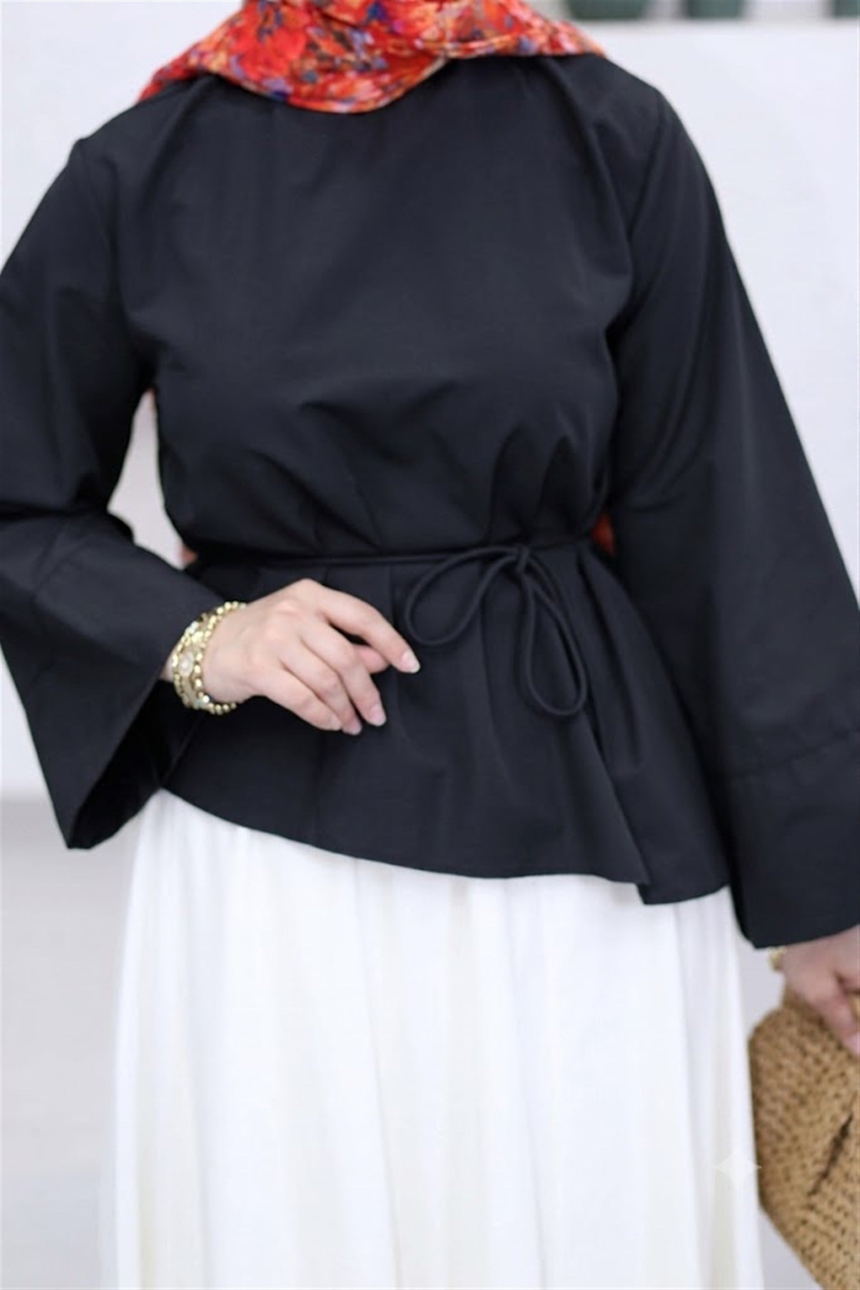 5266 Bağcıklı Geniş Manşetli Asimetrik Poplin Coton Bluz