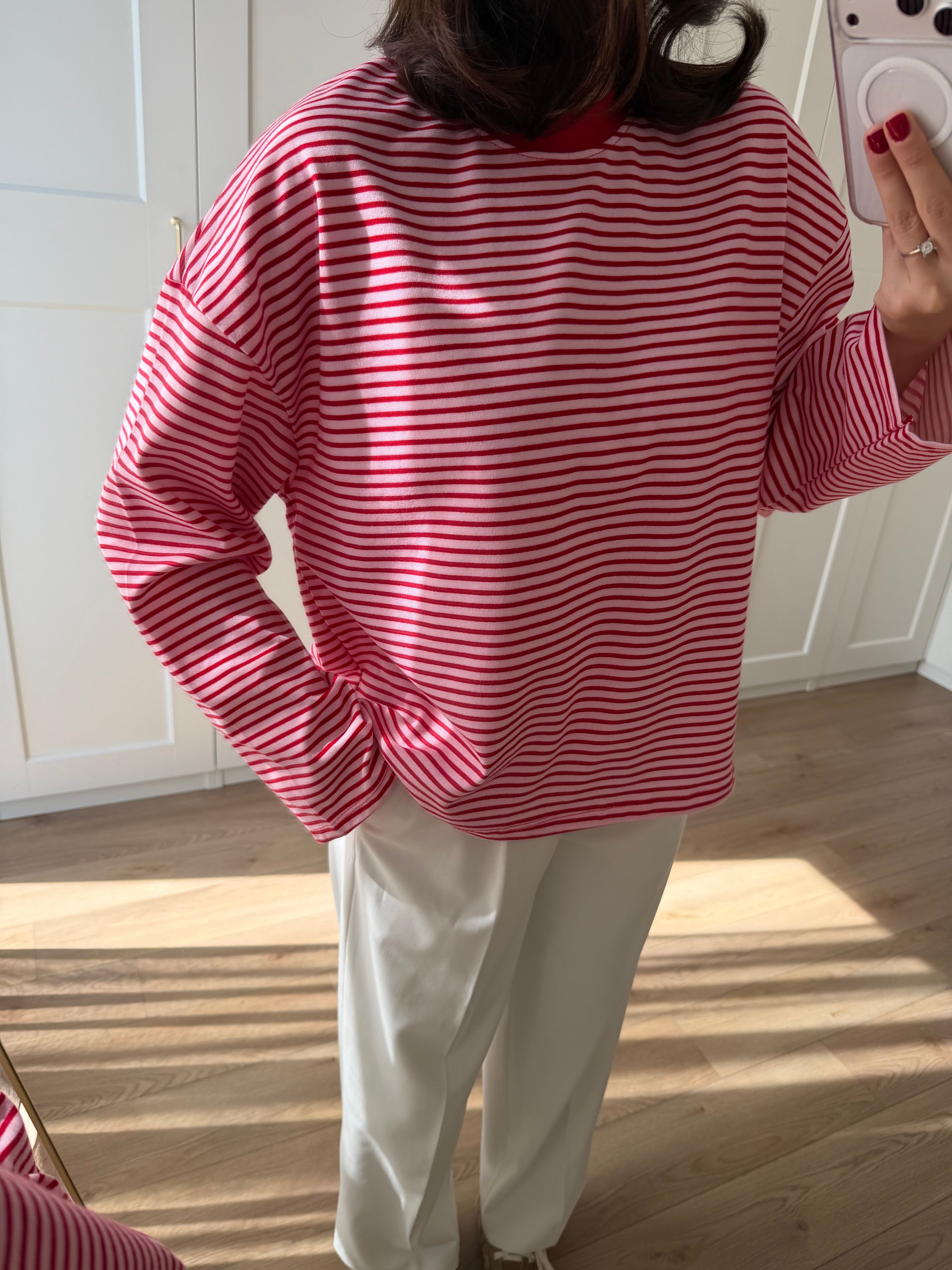 Arkası Yazı Baskılı Kırmızı Pembe Çizgili Sweatshirt 
