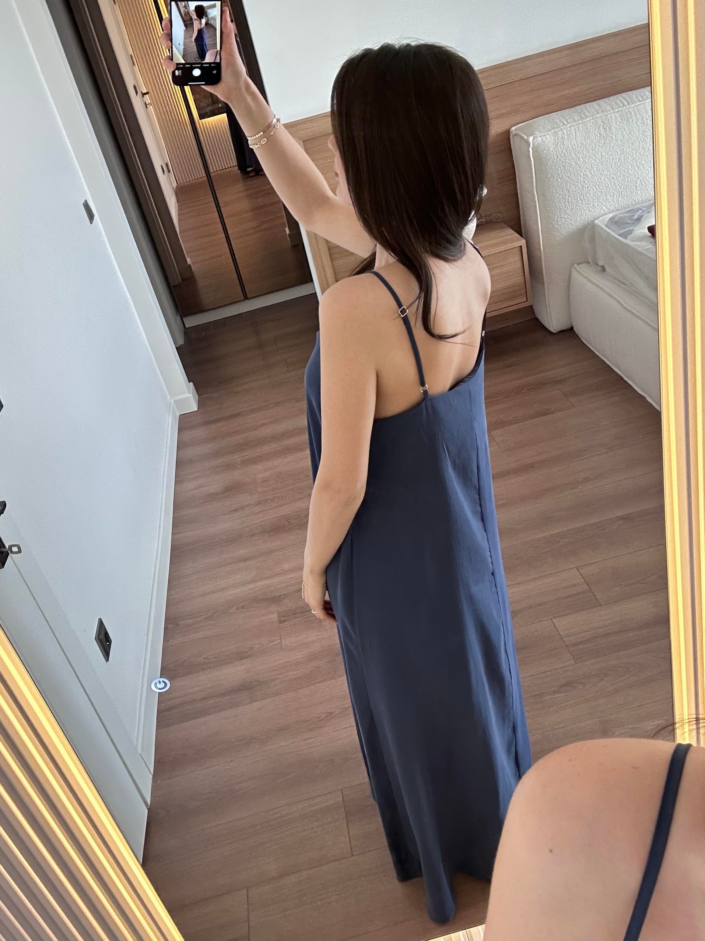 Askılı Lacivert Elbise 