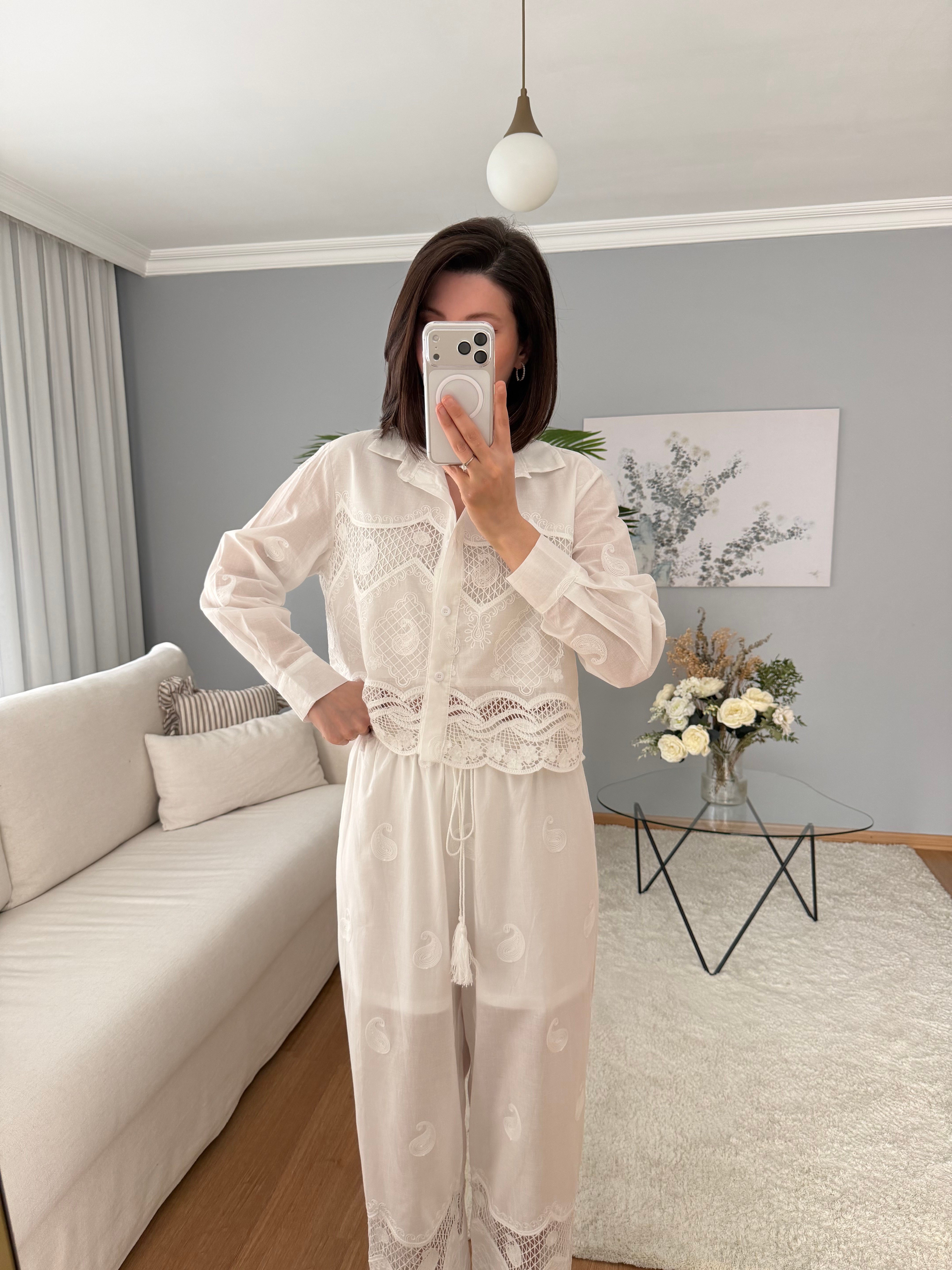 Bellora Pantolonlu Güpür Detaylı Takım
