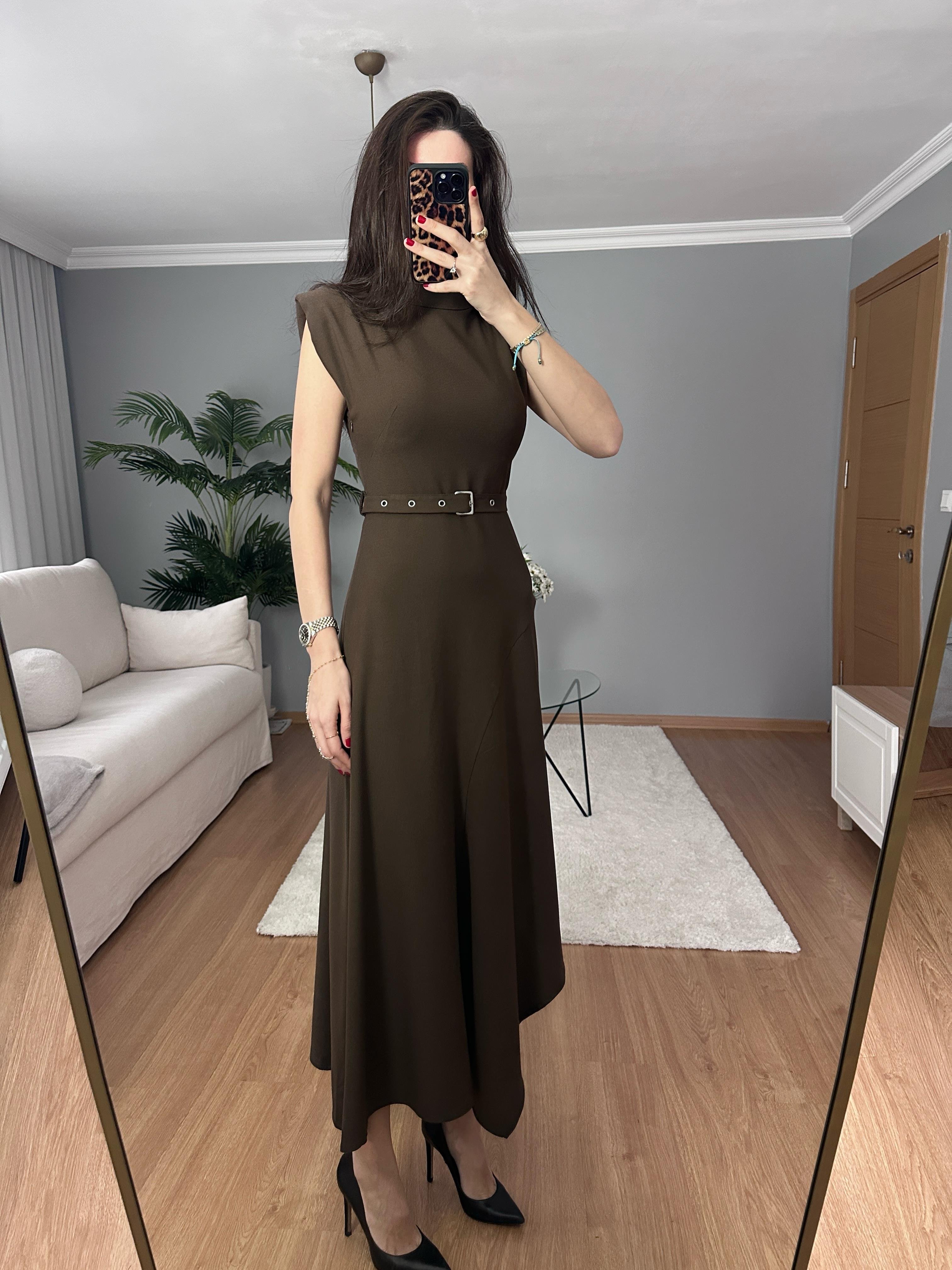 Bordo Asimetrik Kemerli Elbise 