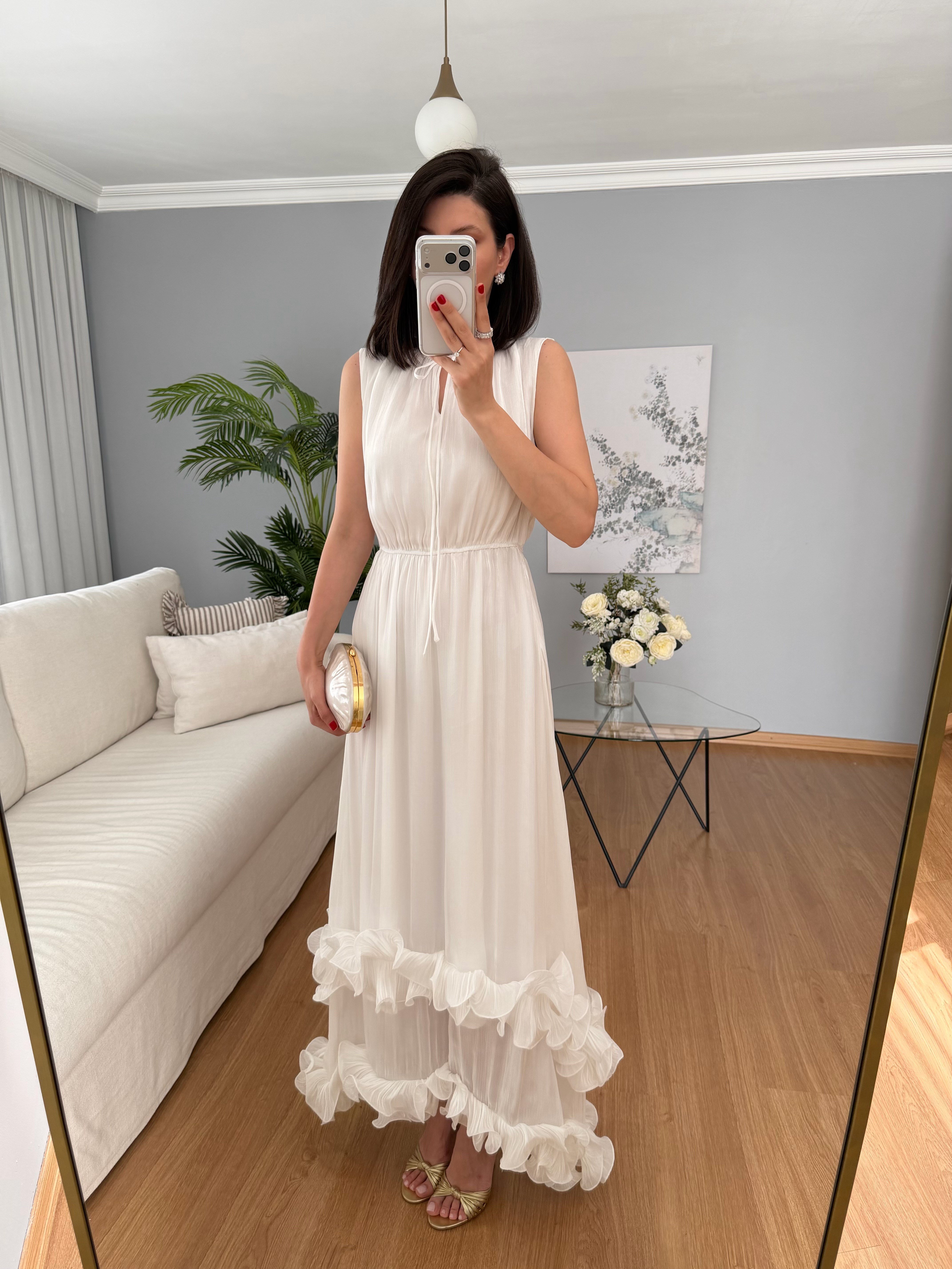 Brisa Beyaz Renk Uçları Volanlı Elbise 