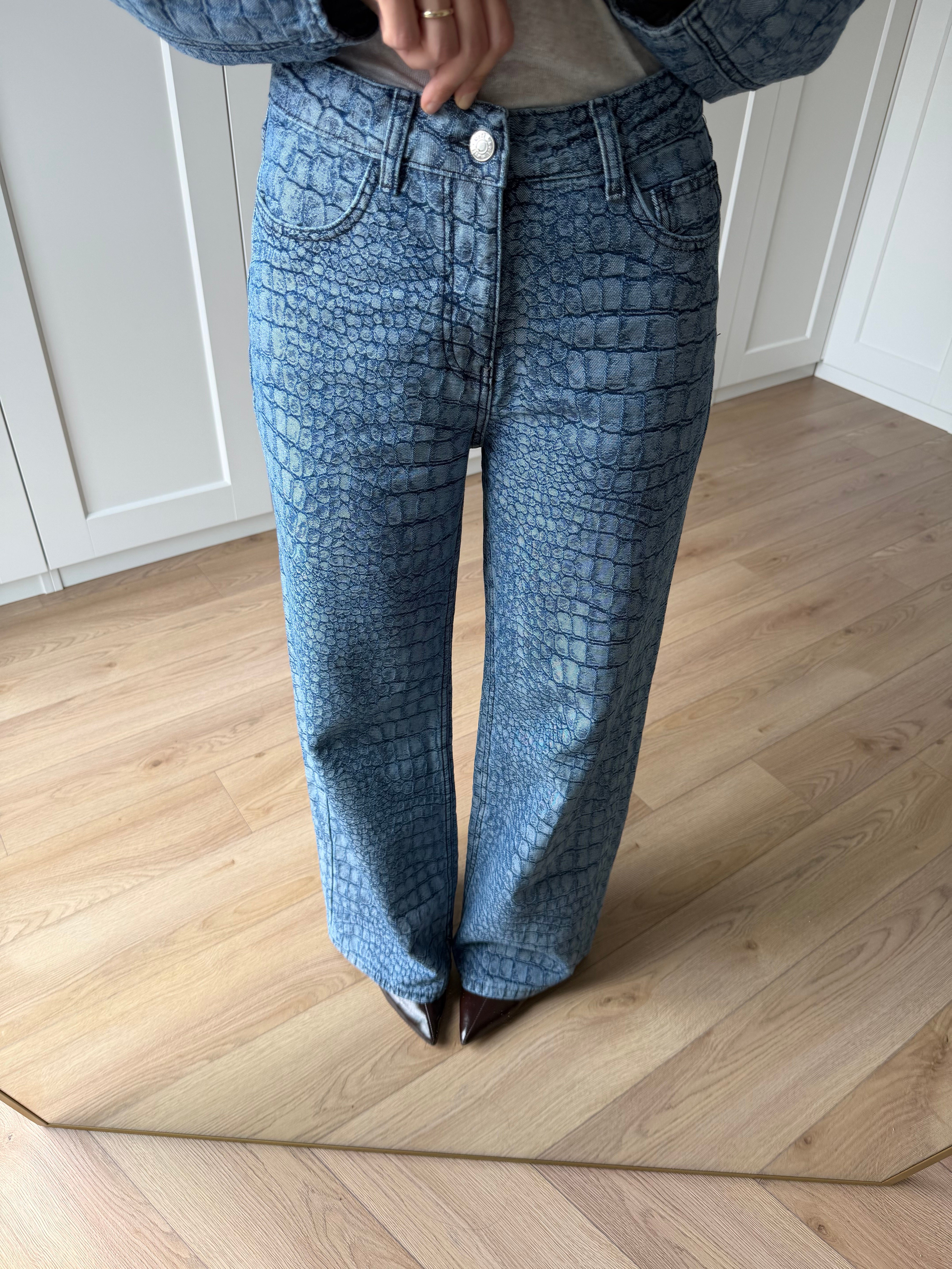 Crocodile Desenli Denim Takım