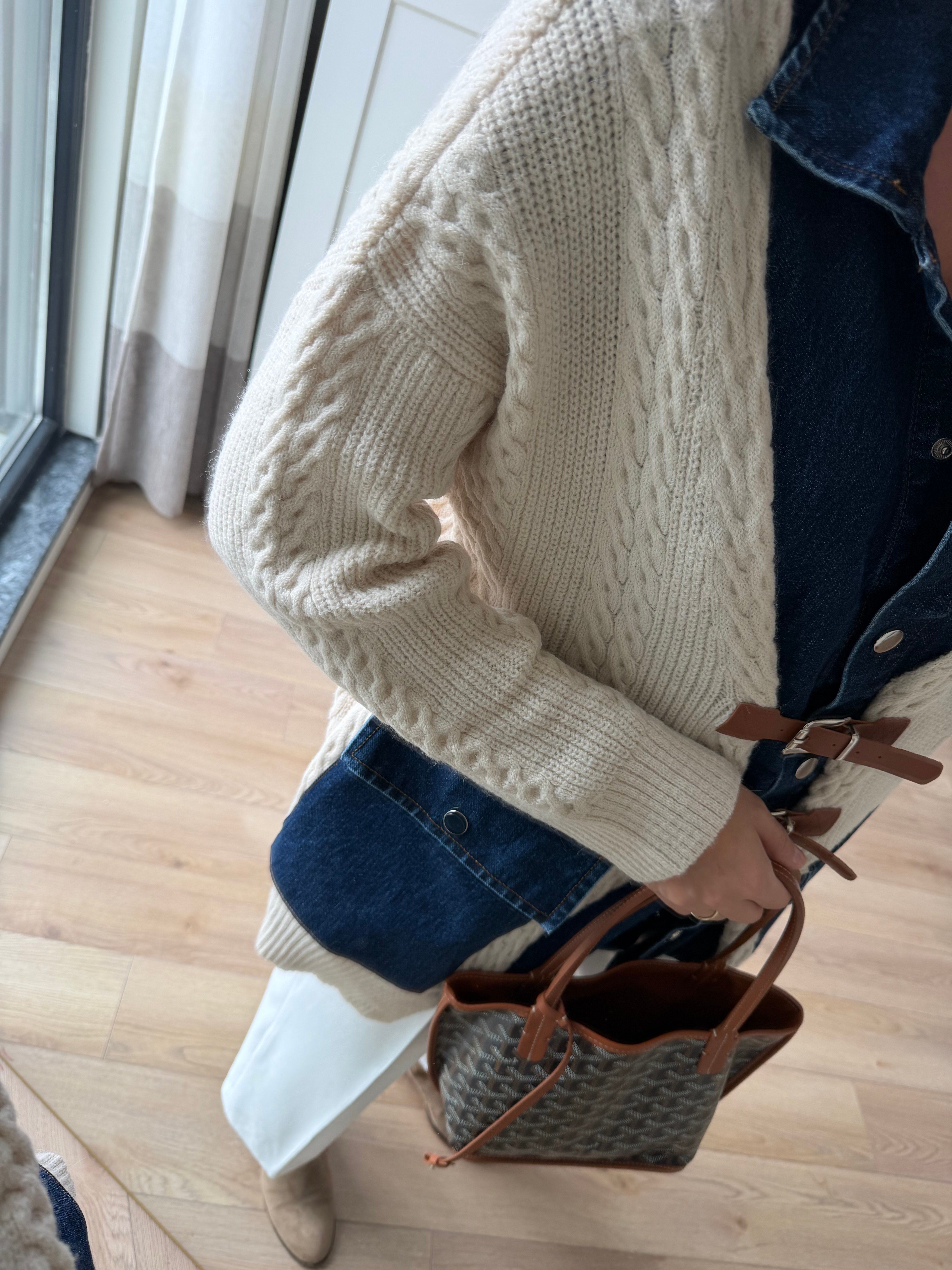 Denim Detaylı Kemerli Tasarım Hırka