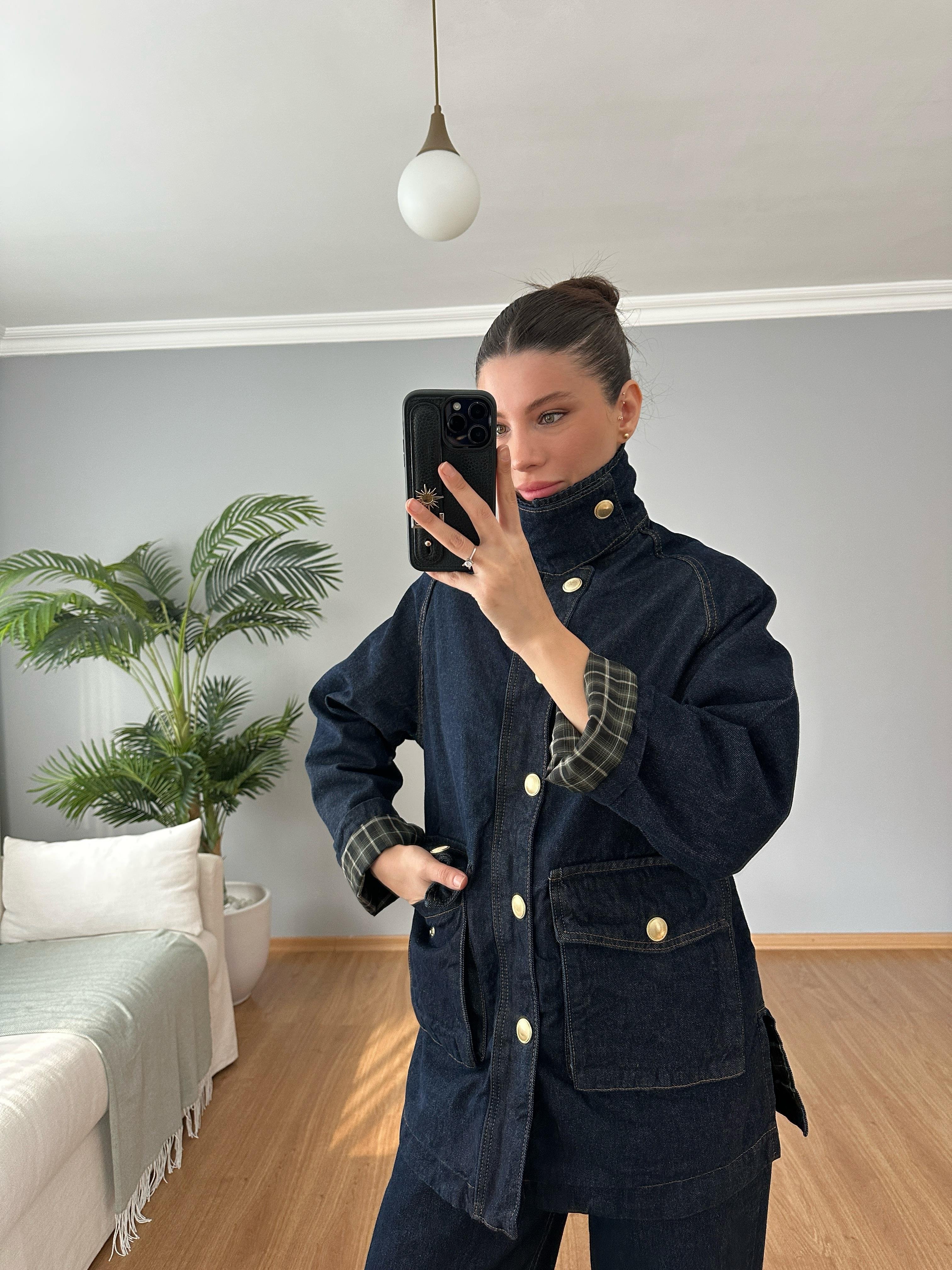 Ekose Detaylı Denim Ceket 