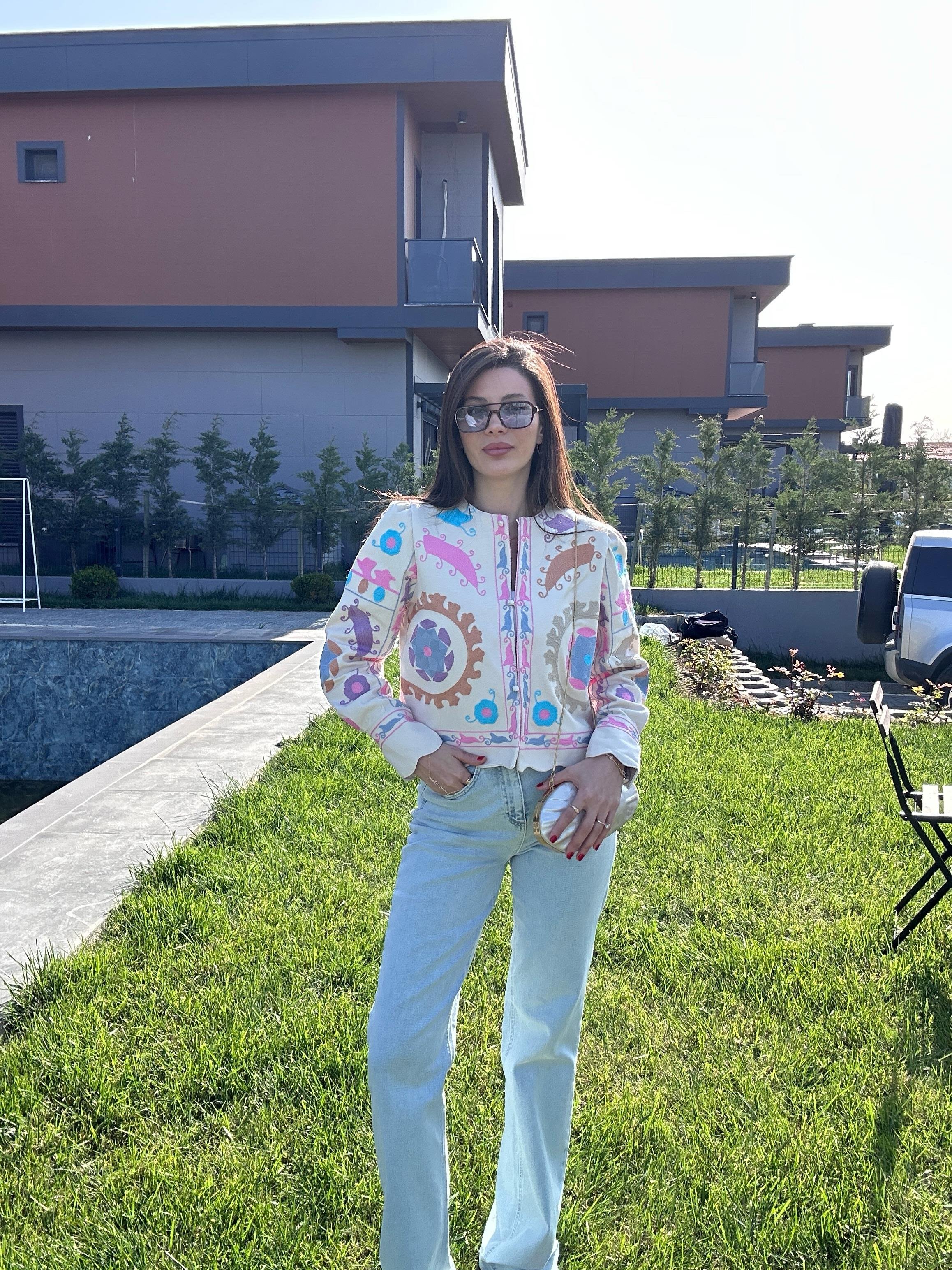 Elisa Ceket 