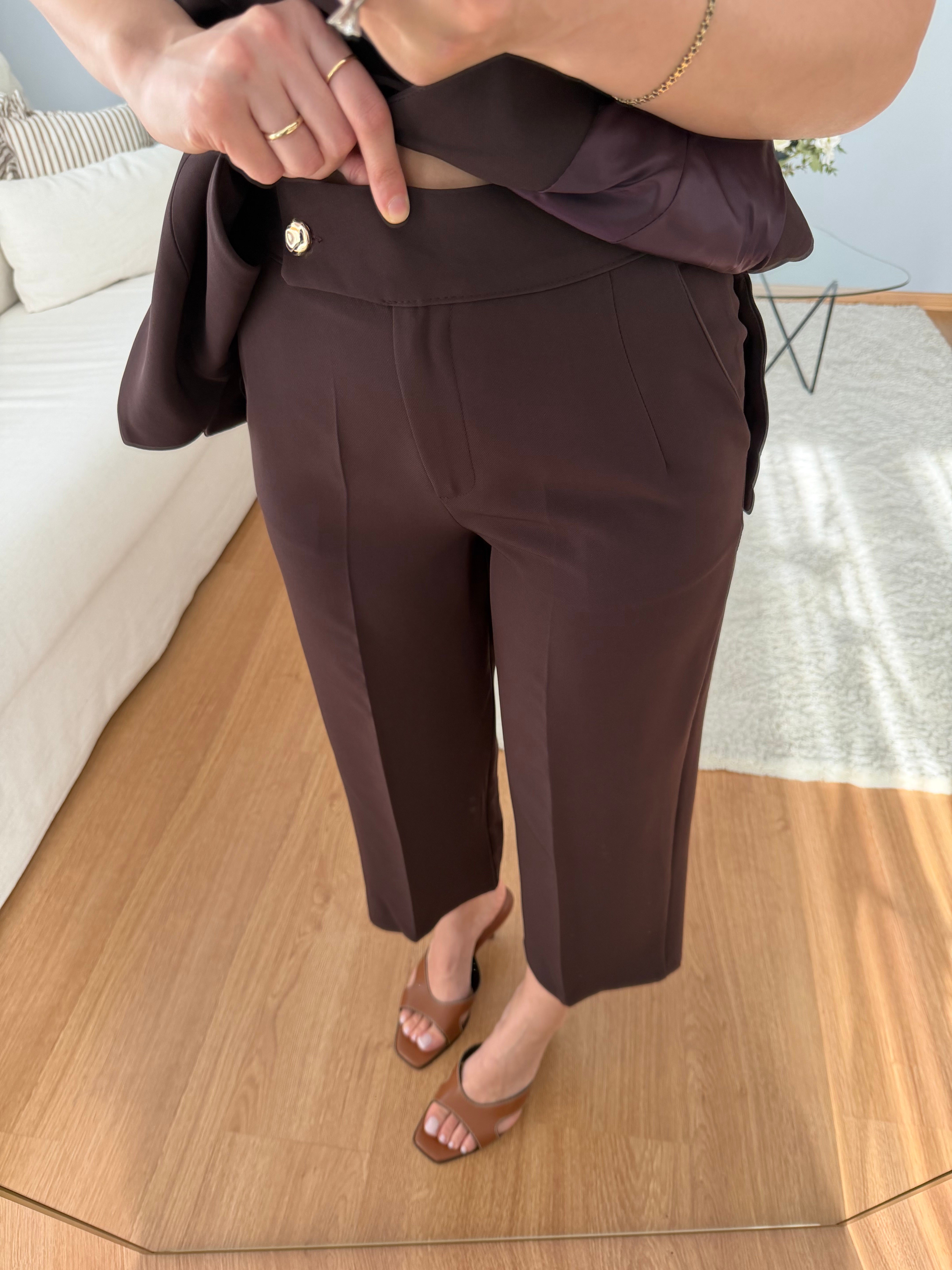 Evinne Kahve Rengi Takım