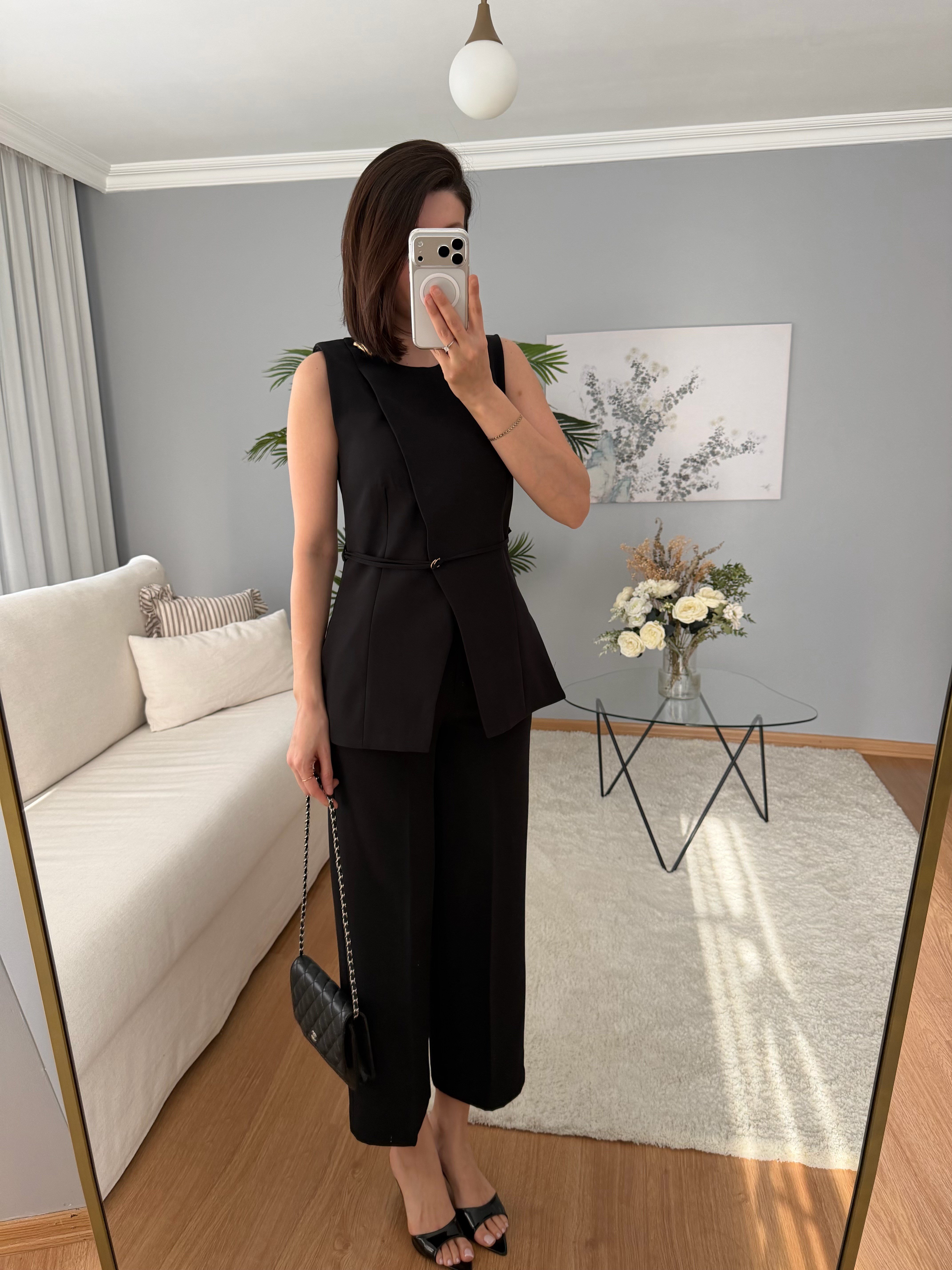 Evinne Siyah Takım