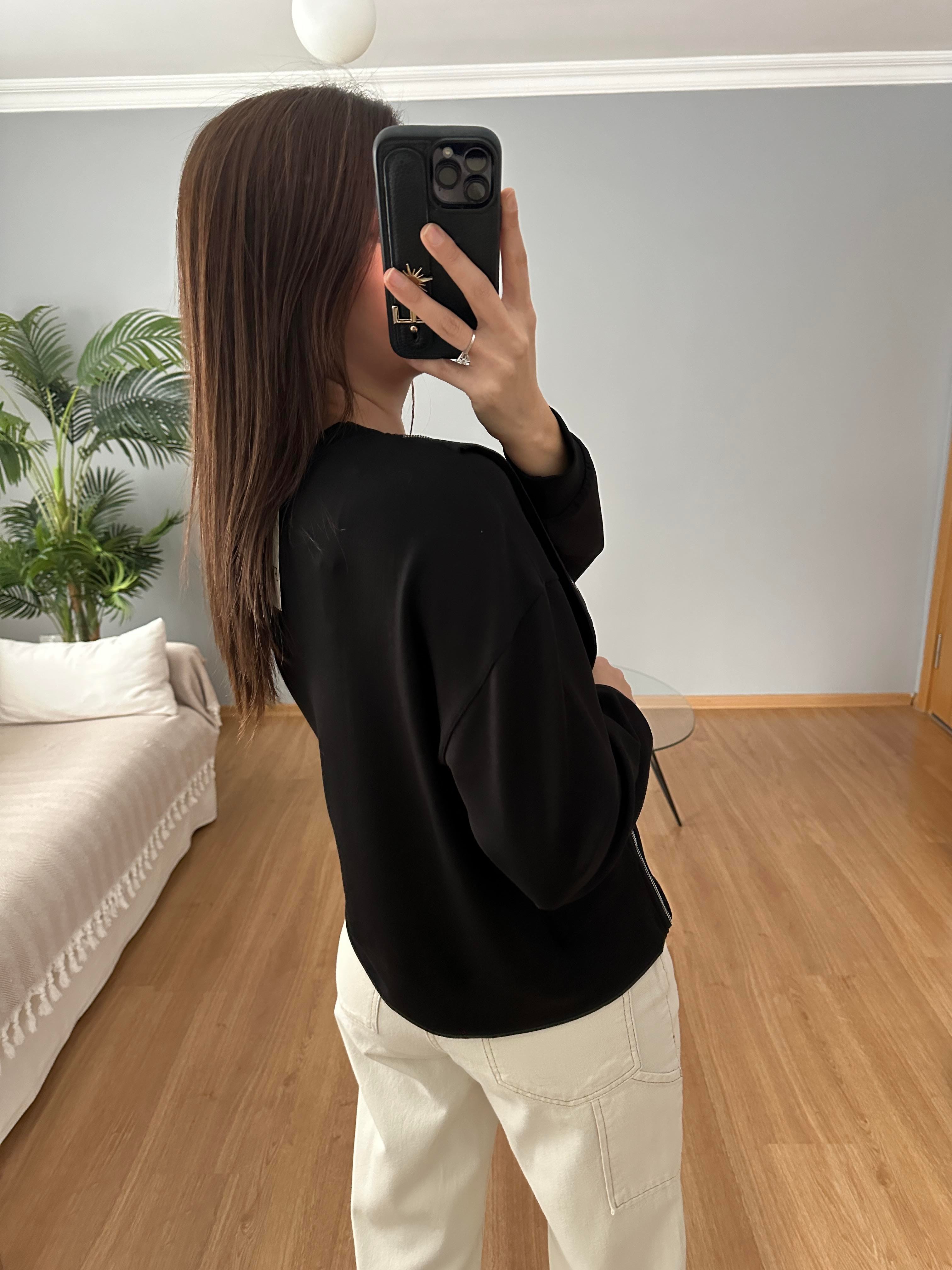 Fermuar Aksesuarlı Siyah Sweatshirt