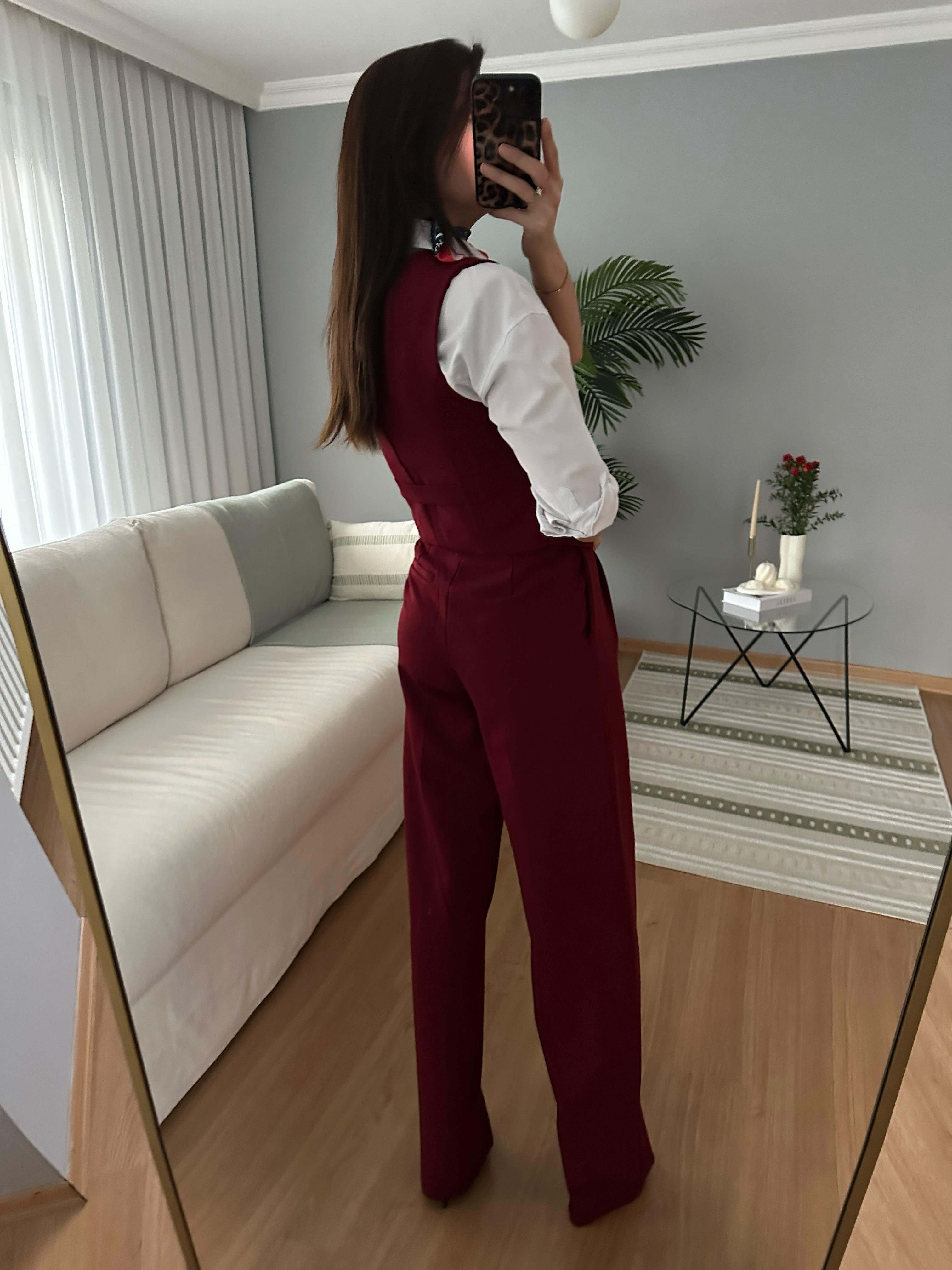 Gold Düğmeli Bordo Takımm