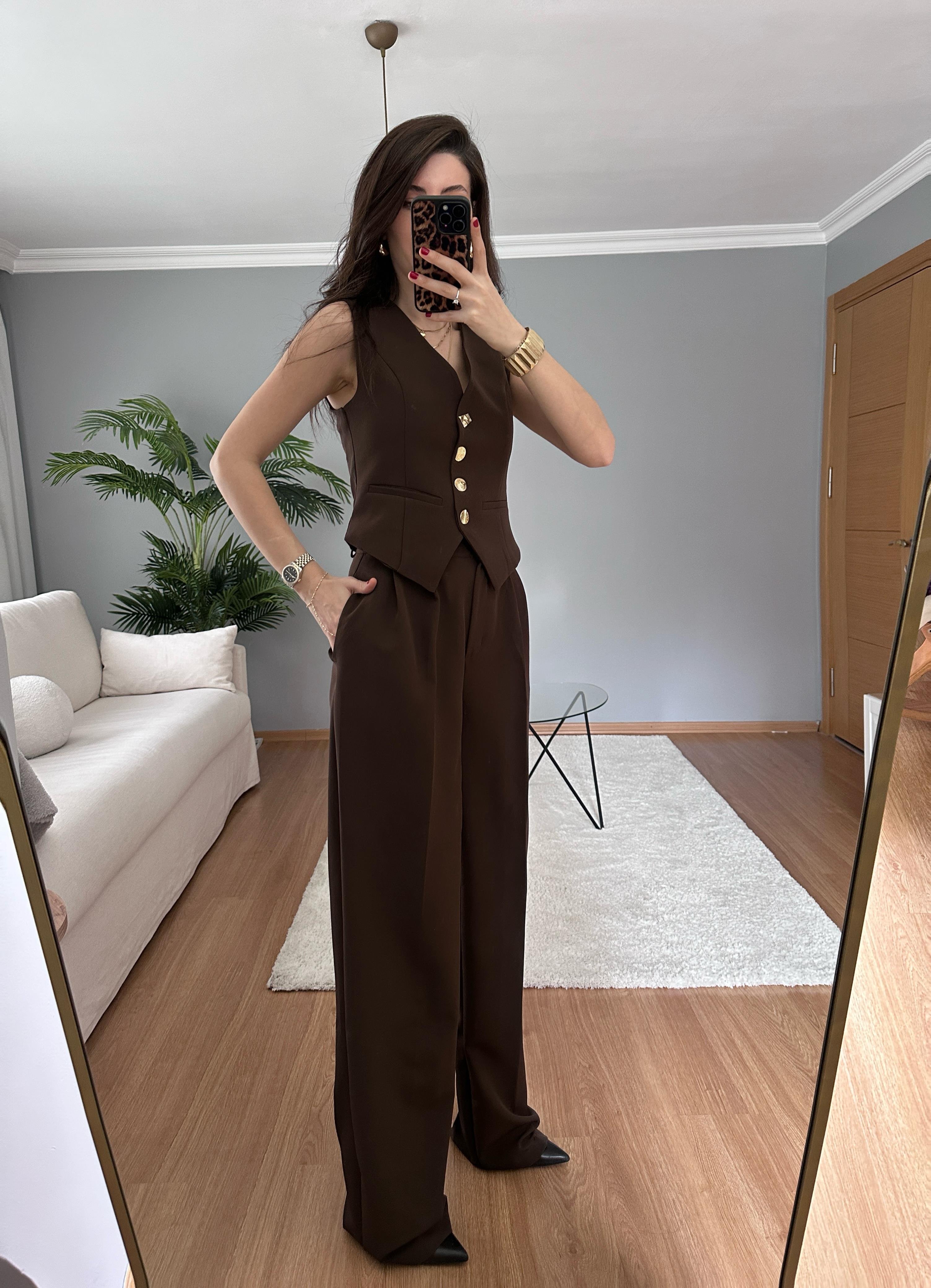 Gold Düğmeli Kahve Takım