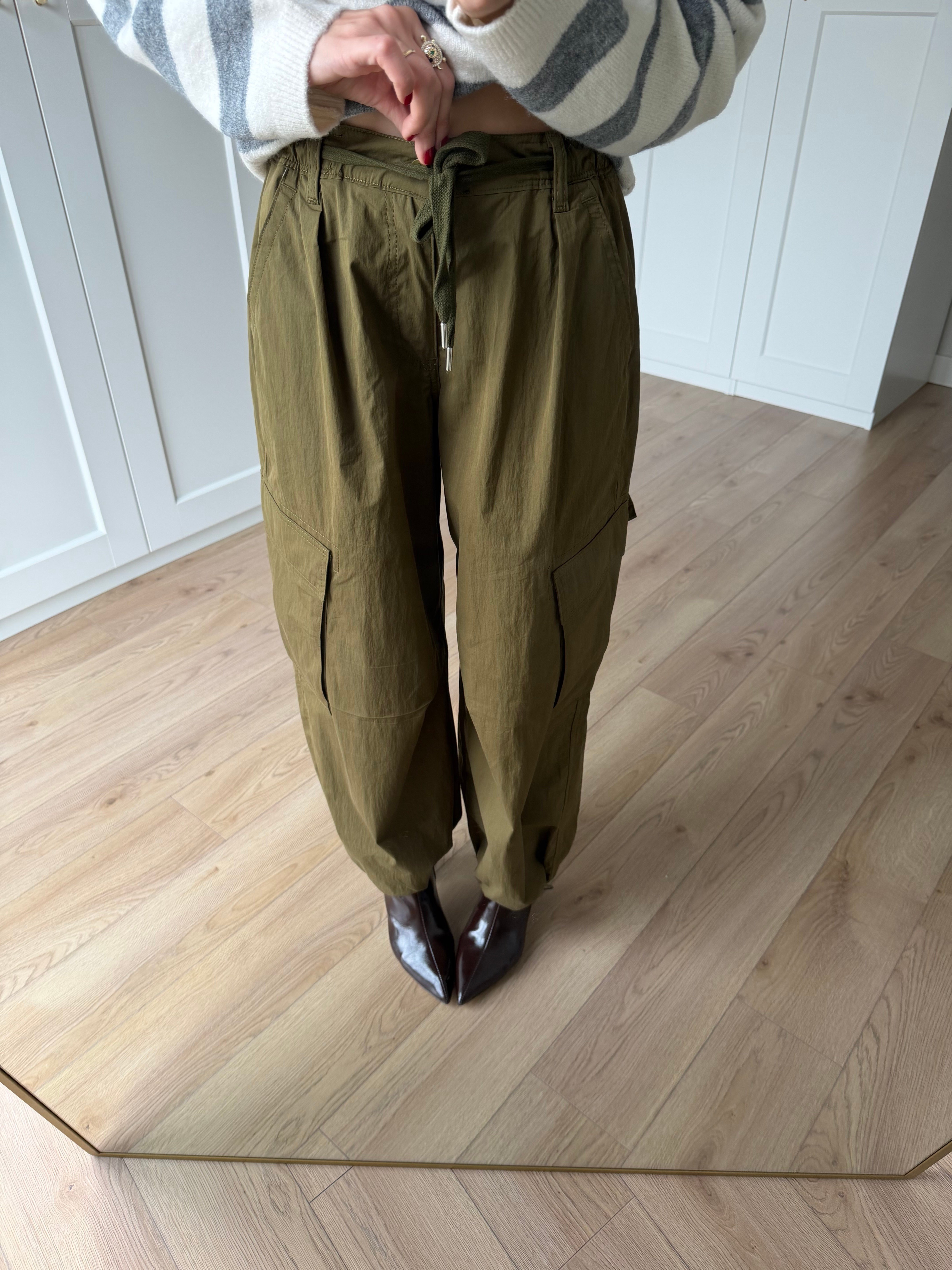 Haki Renk Beli Lastikli Kargo Pantolon 