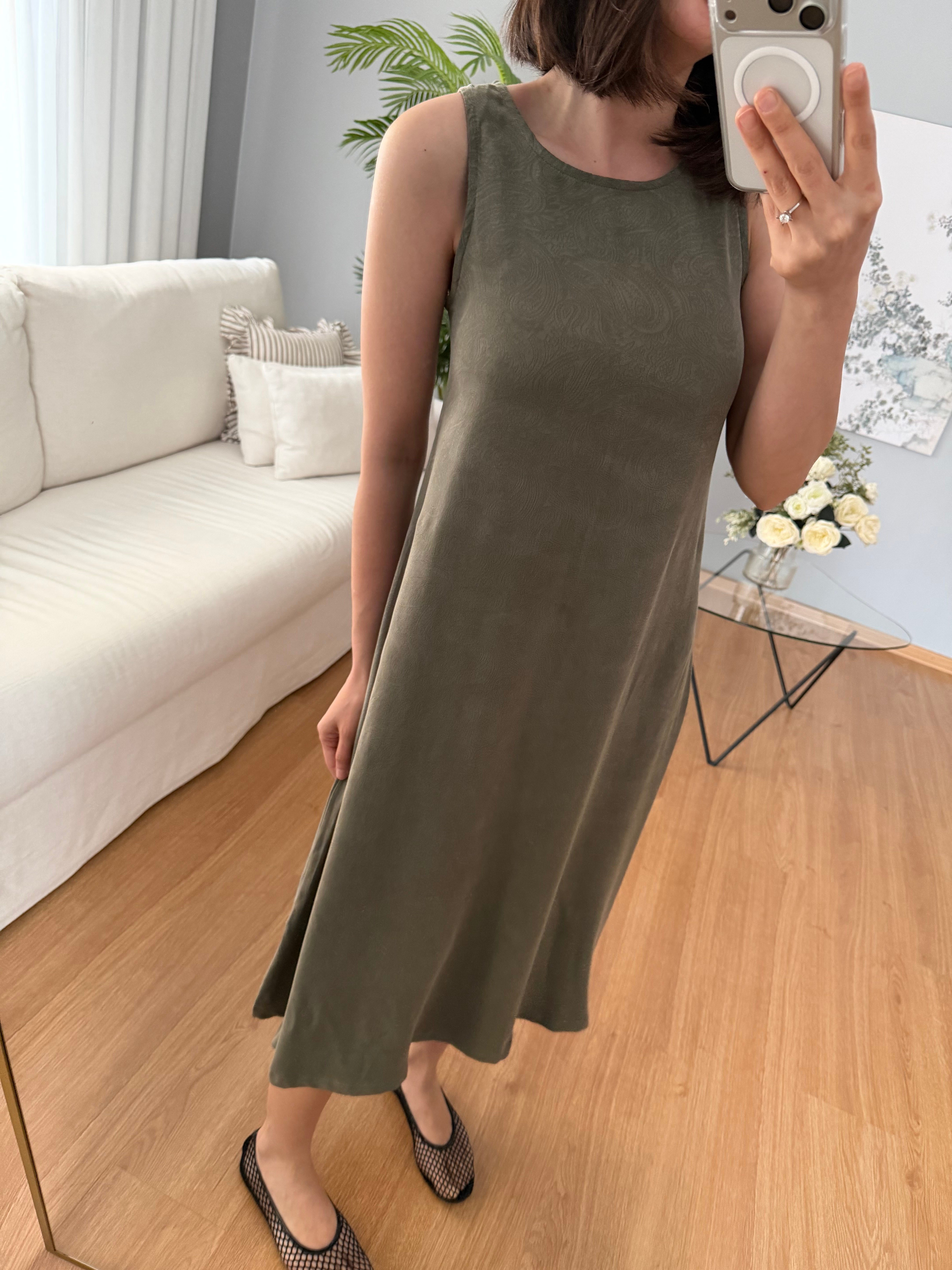 Jacquard Kloş Kesim Haki Renk Elbise