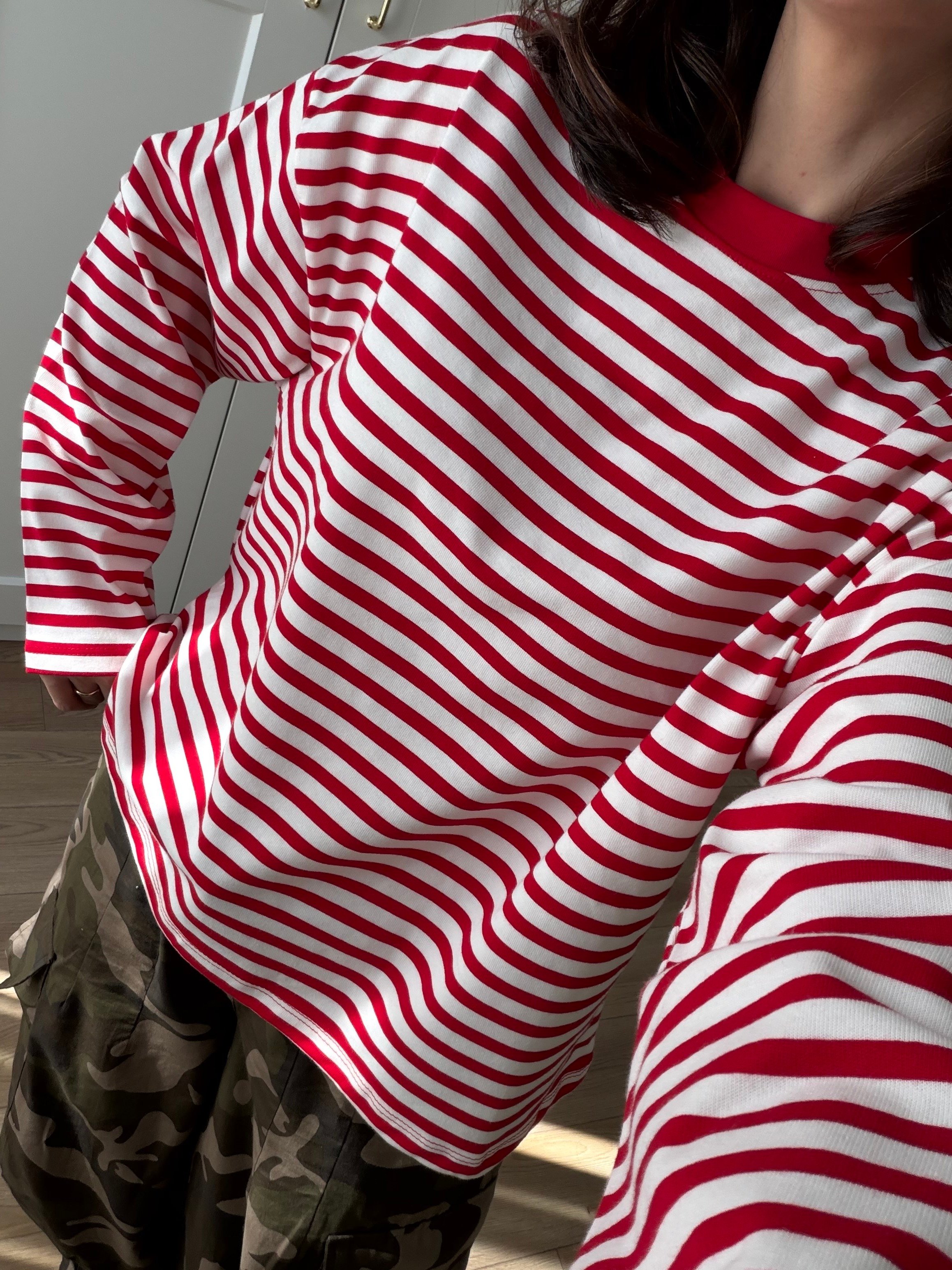 Kırmızı Beyaz Çizgili Sweatshirt 