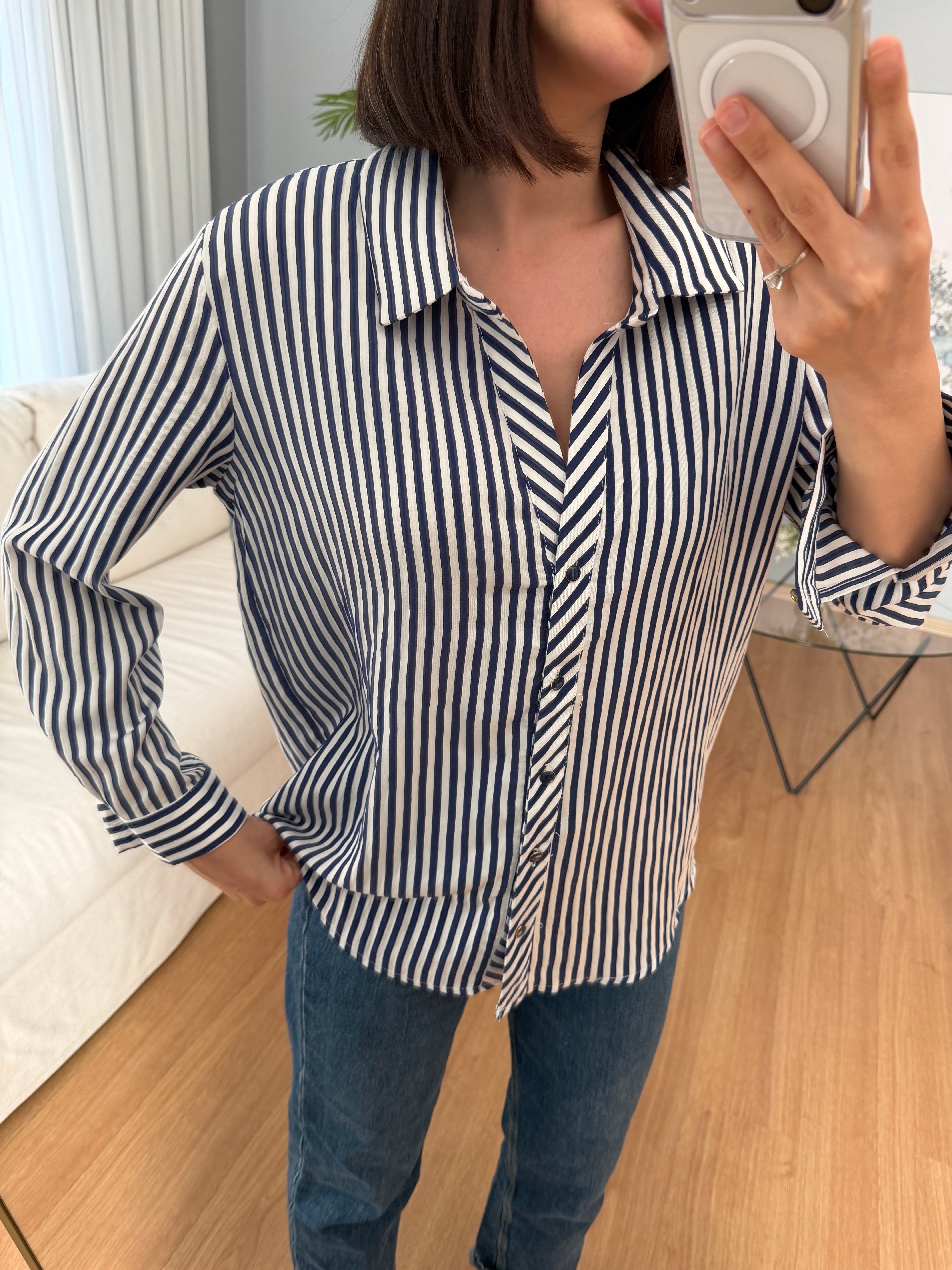 Lacivert Çizgili Poplin Gömlek