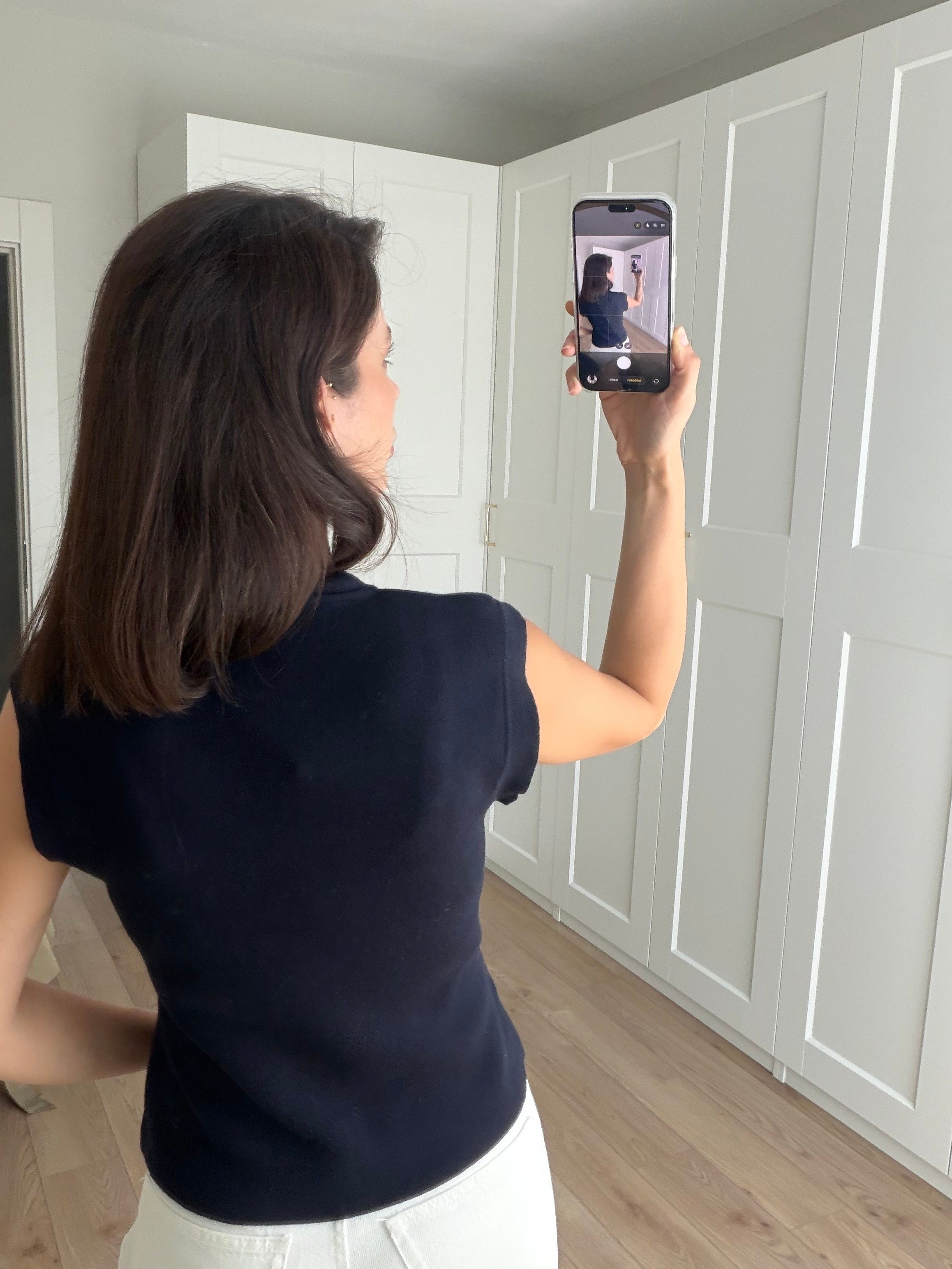 Lacivert Renk Düğme Detaylı Çelik Örme Triko Yelek 