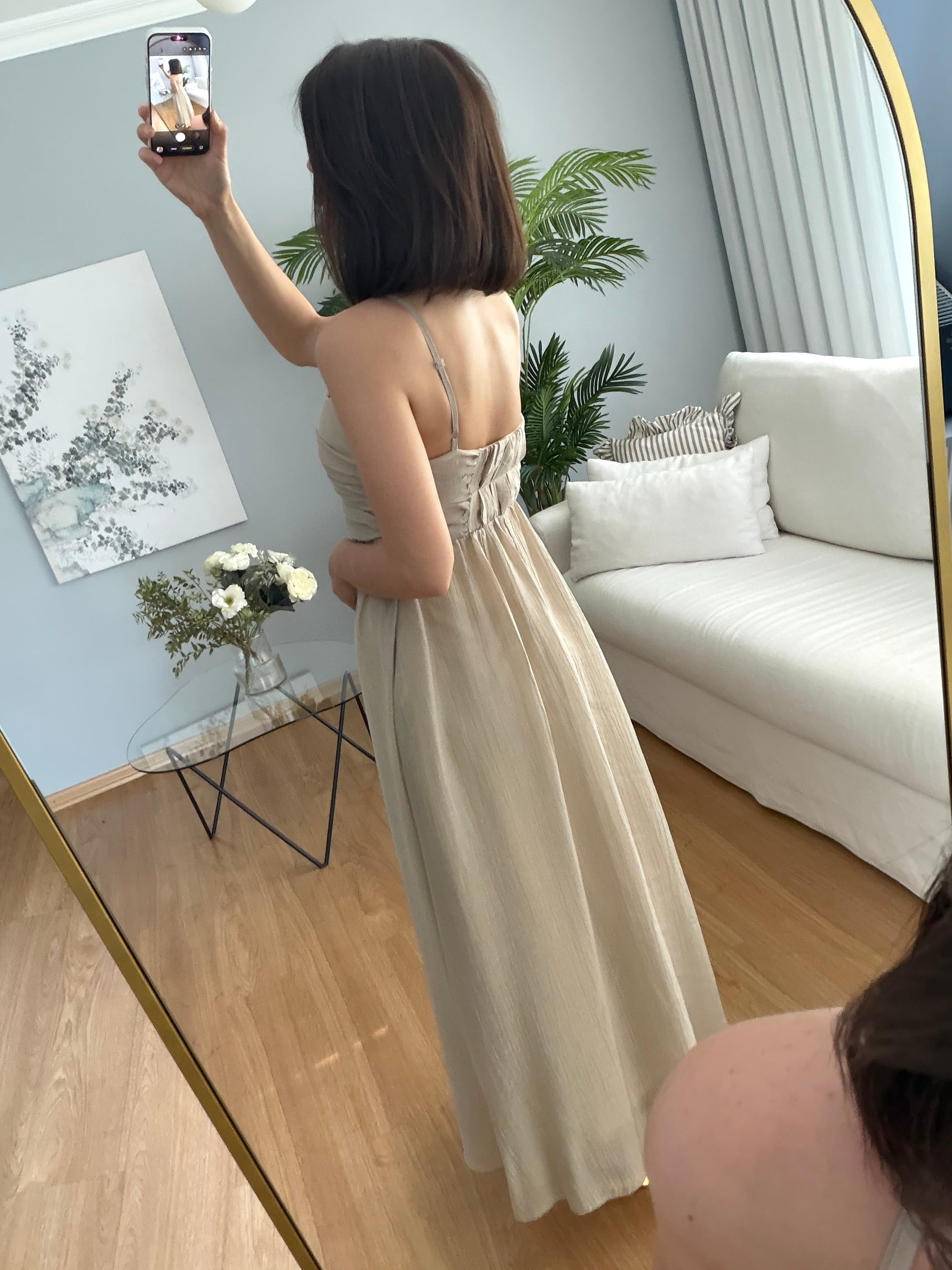 Lea İp Askılı Bej Rengi Elbise 