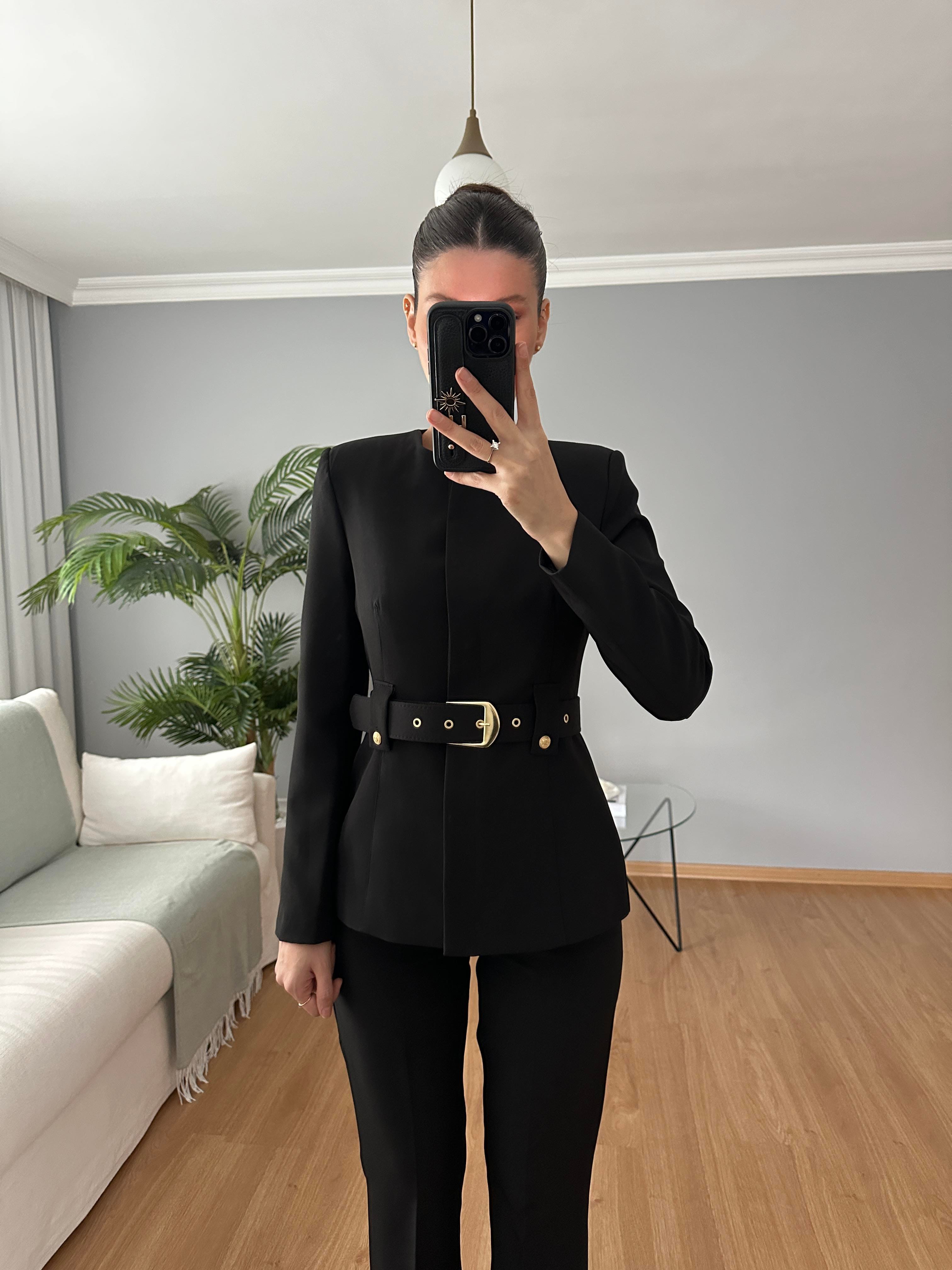 Lili Siyah Kemerli Premium Takım