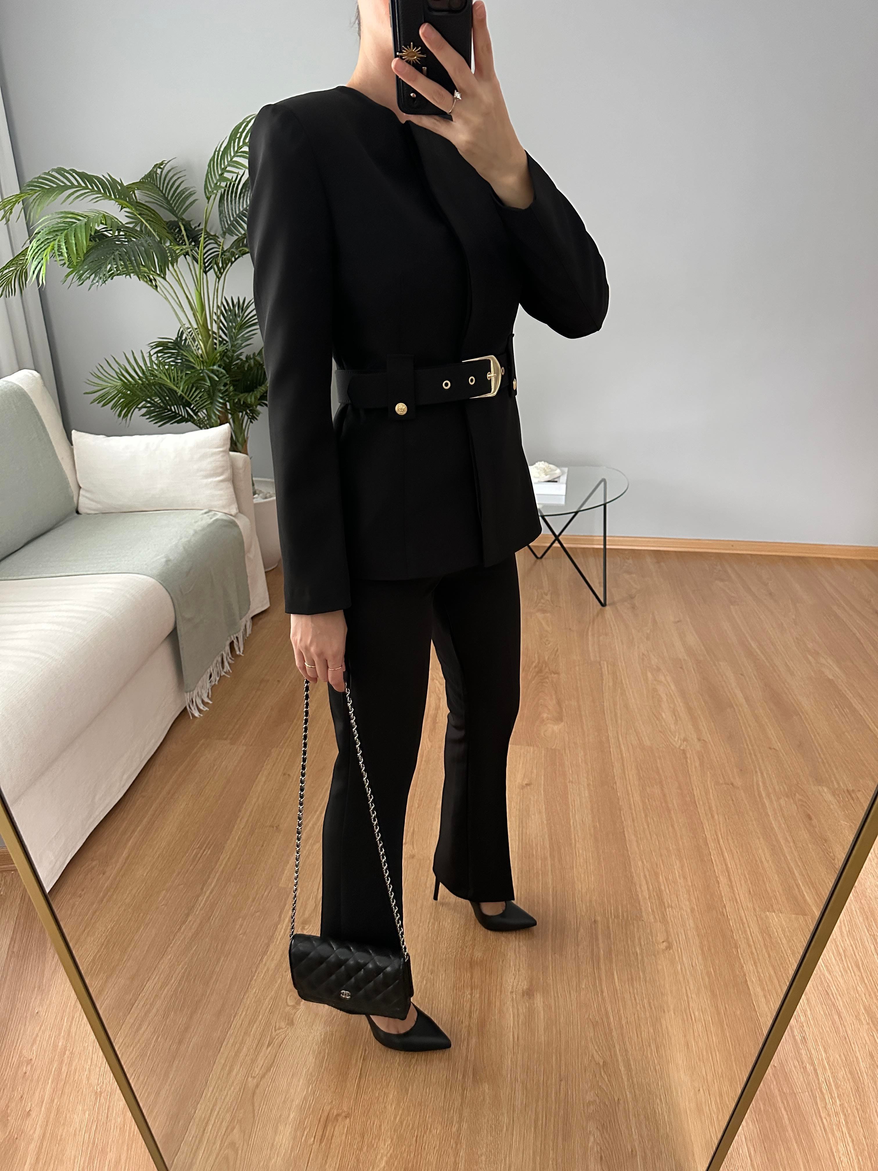 Lili Siyah Kemerli Premium Takım