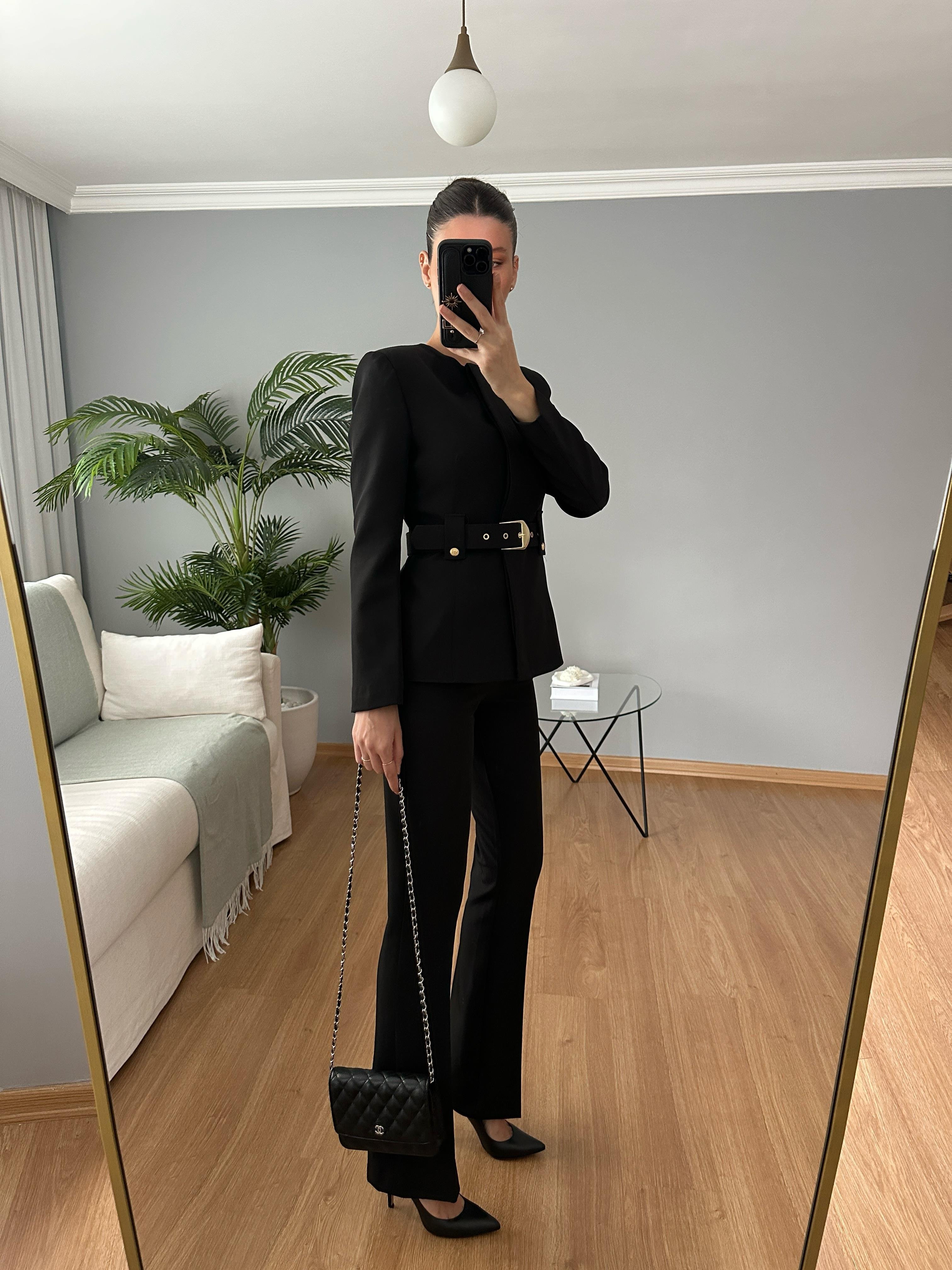 Lili Siyah Kemerli Premium Takım