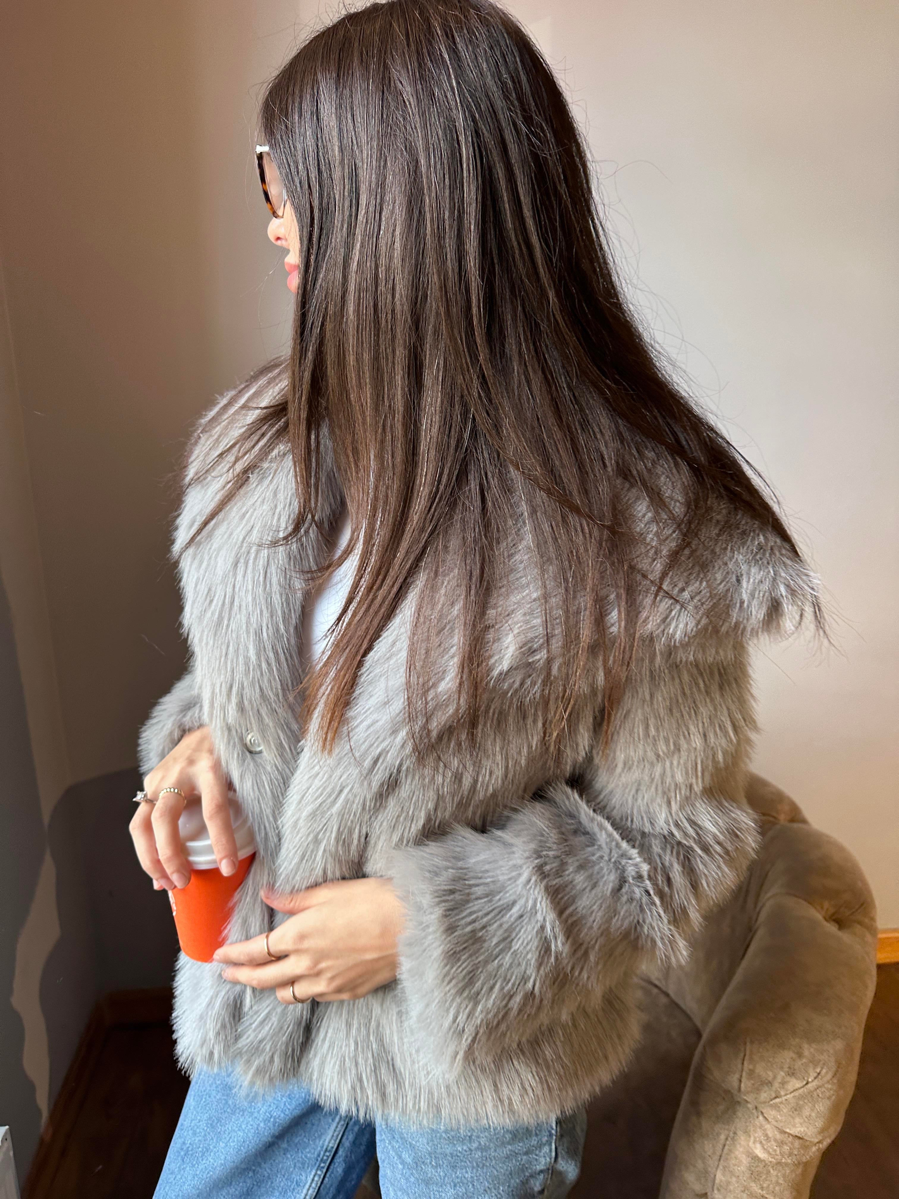 Lisa Gri Kürk 