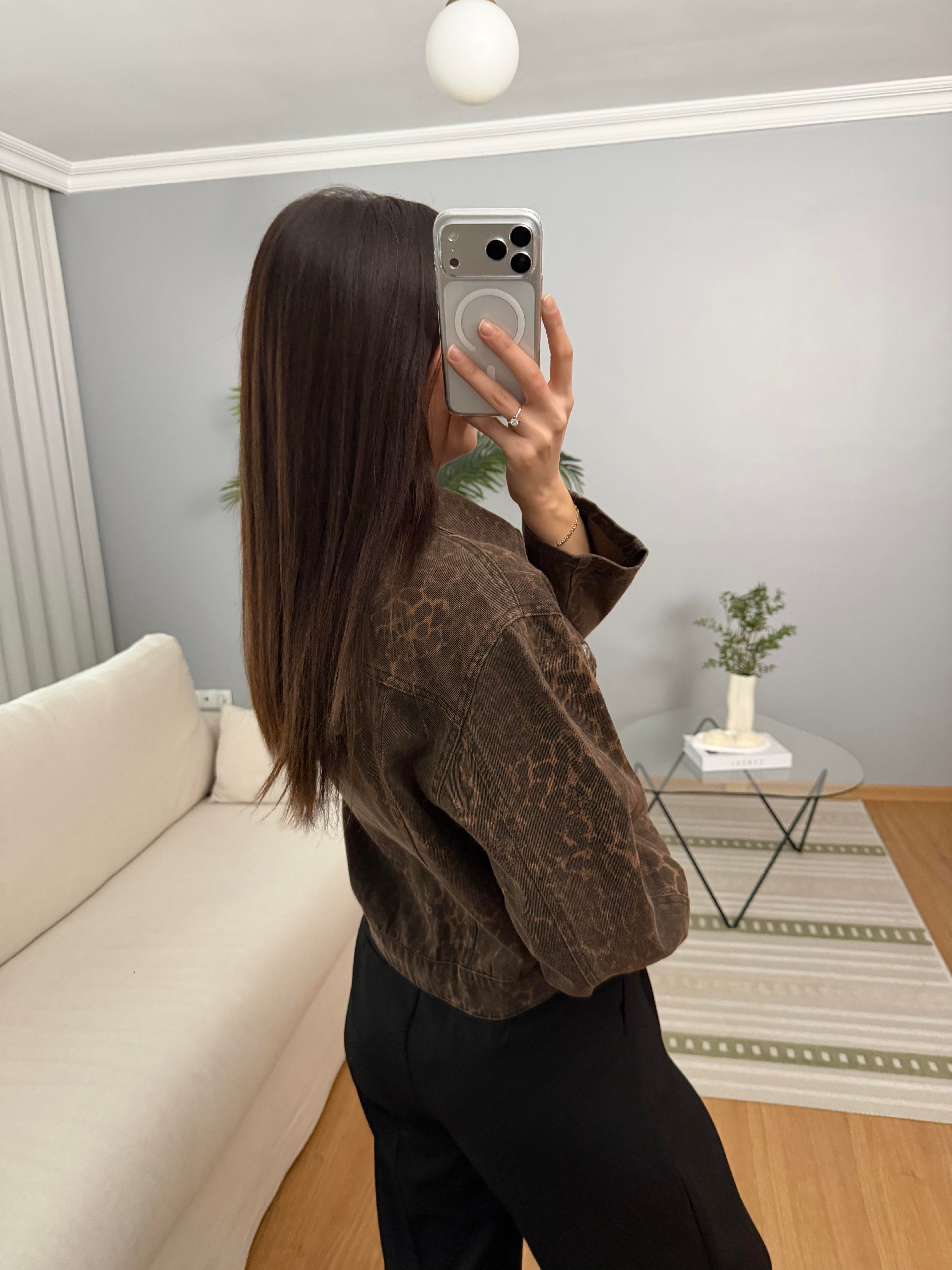 Looksy Leopar Celet