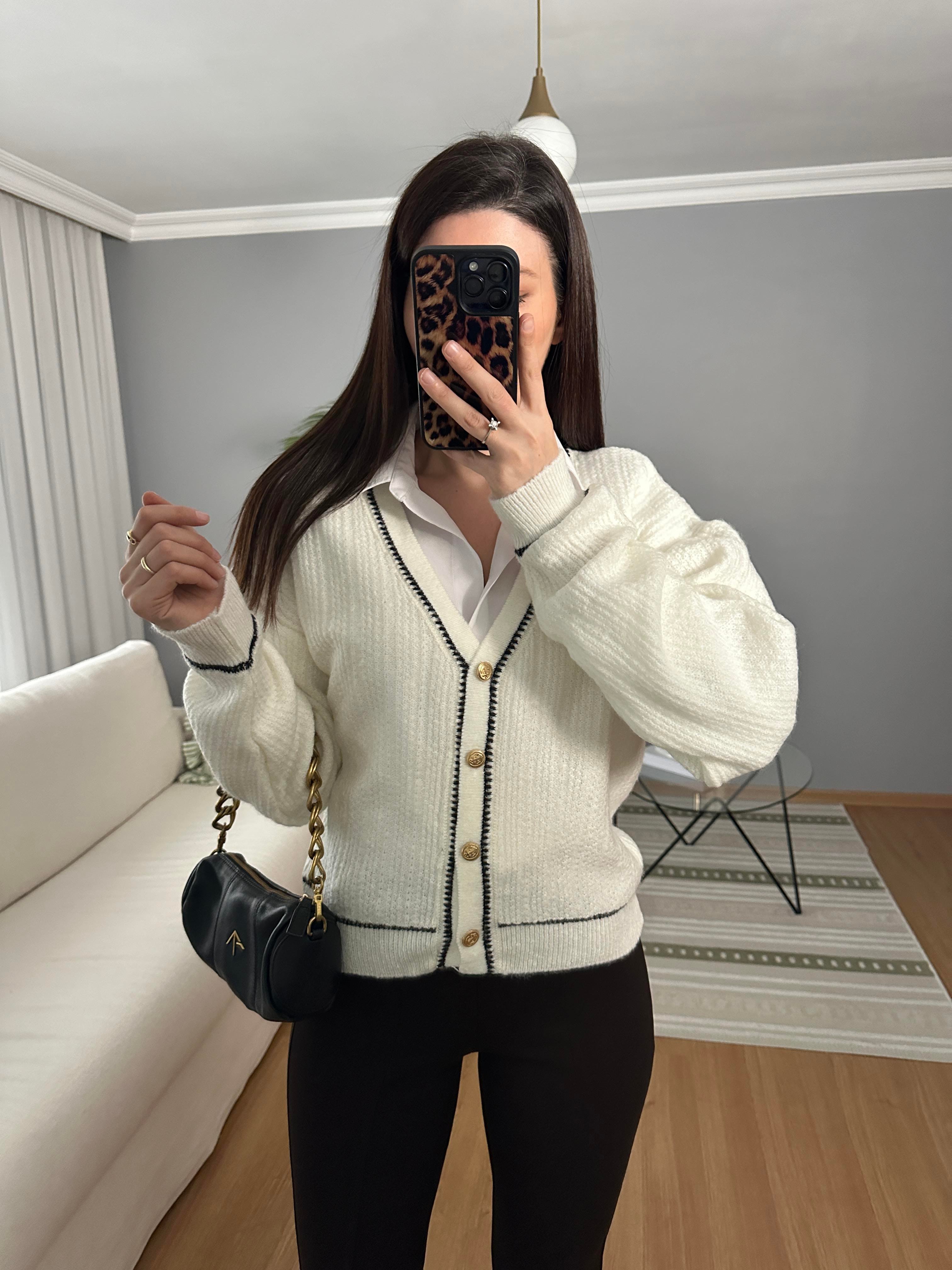 Malina Gold Düğmeli Hırka
